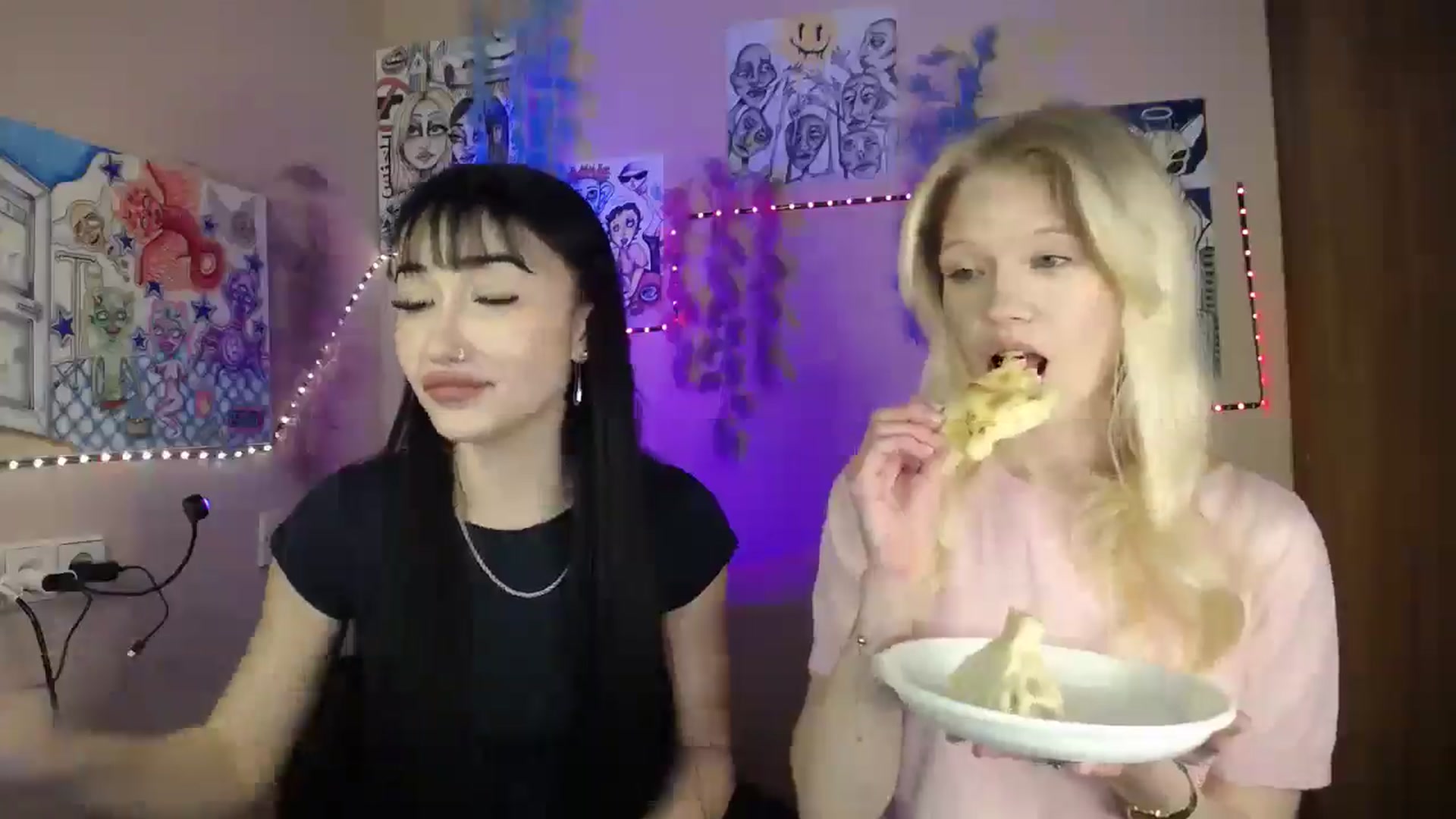 Gallery image thumbnail from Young_Evil's myfreecams stream on, 02/18/2026, 17:19 image 9 of 20