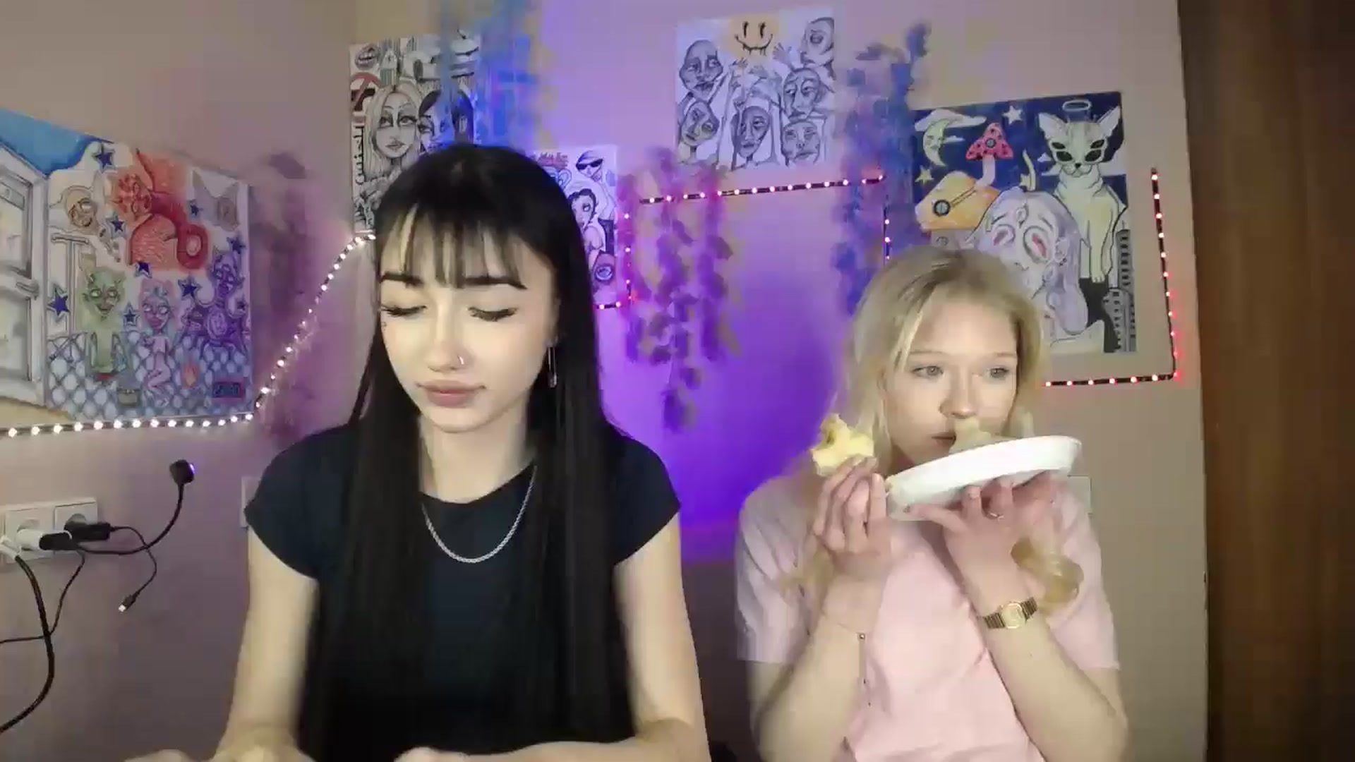 Gallery image thumbnail from Young_Evil's myfreecams stream on, 02/18/2026, 17:19 image 10 of 20