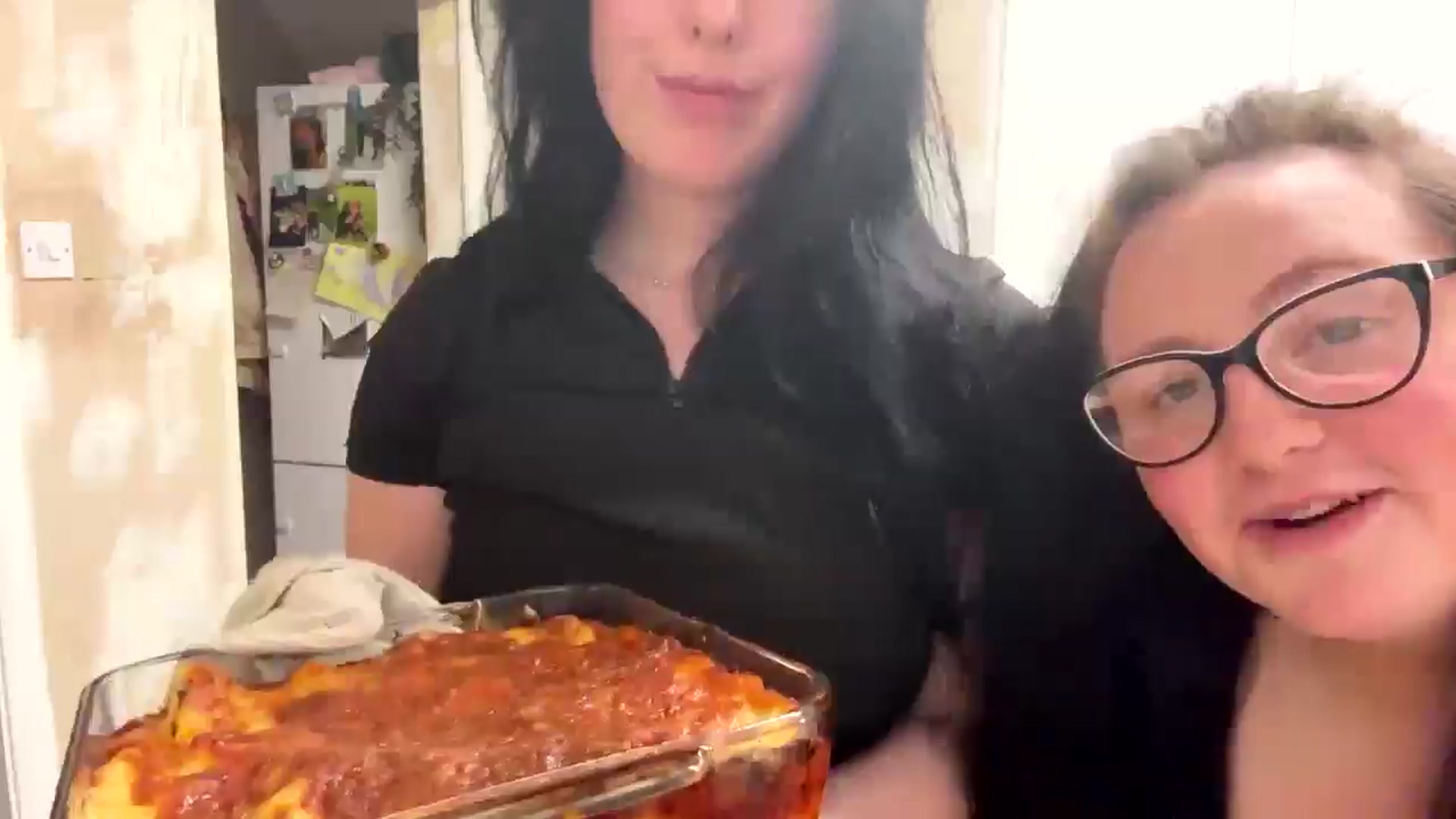 Gallery image thumbnail from Youngslut01's myfreecams stream on, 04/15/2025, 19:45 image 18 of 20