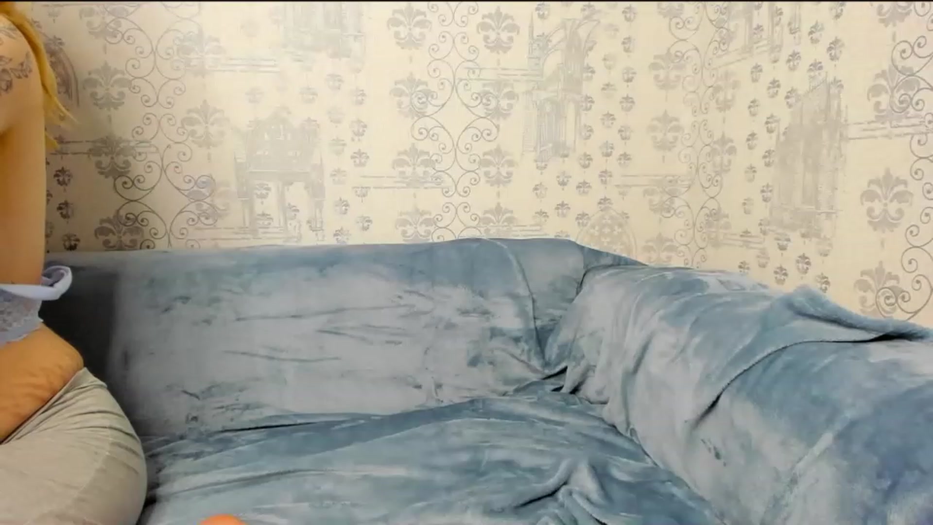 Gallery image thumbnail from YourAnnabell's myfreecams stream on, 11/18/2022, 11:55 image 2 of 20