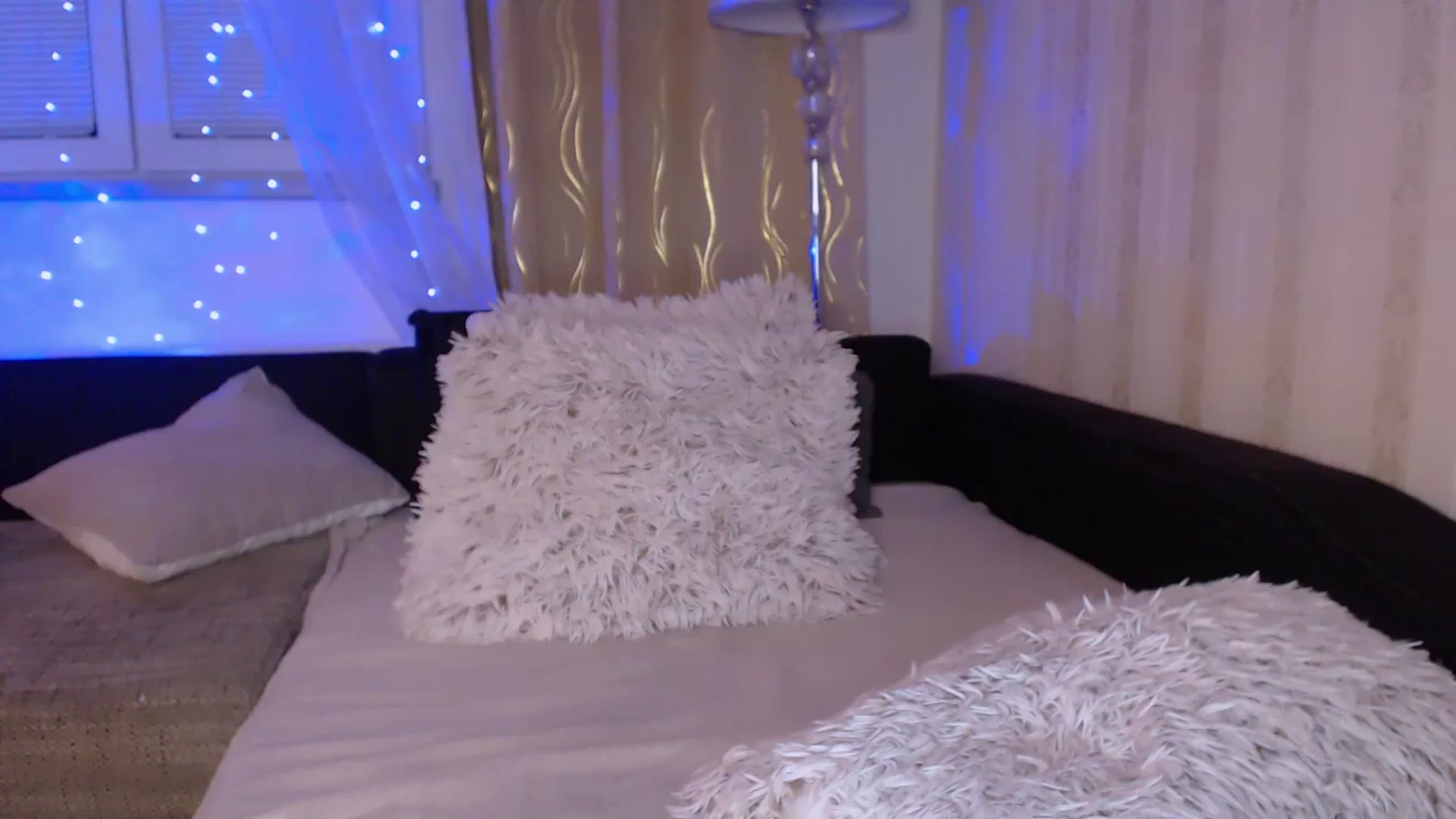 Gallery image thumbnail from YourArielXXX's myfreecams stream on, 11/24/2024, 19:01 image 19 of 20