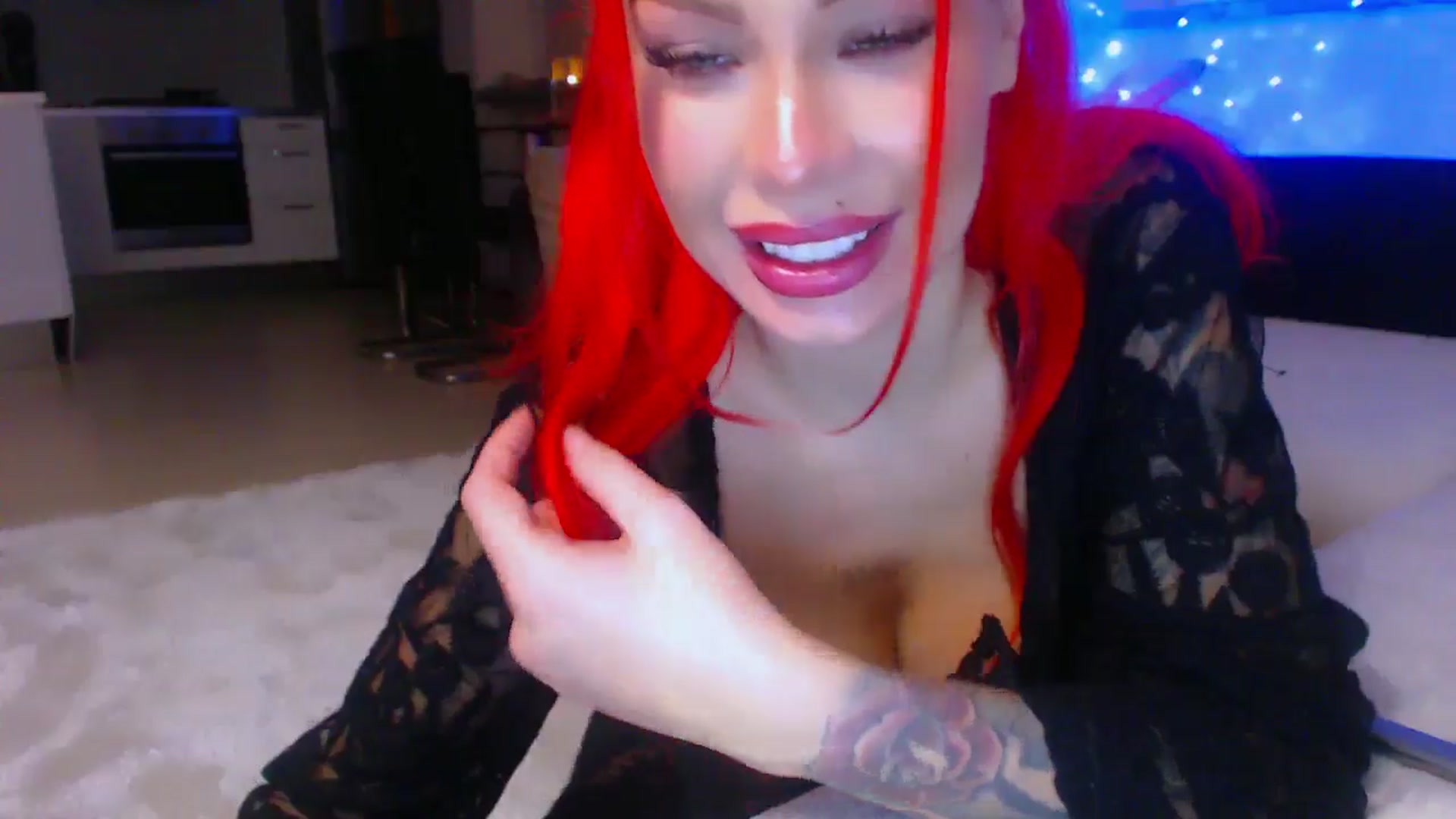 Gallery image thumbnail from YourArielXXX's myfreecams stream on, 01/01/2025, 20:56 image 13 of 20