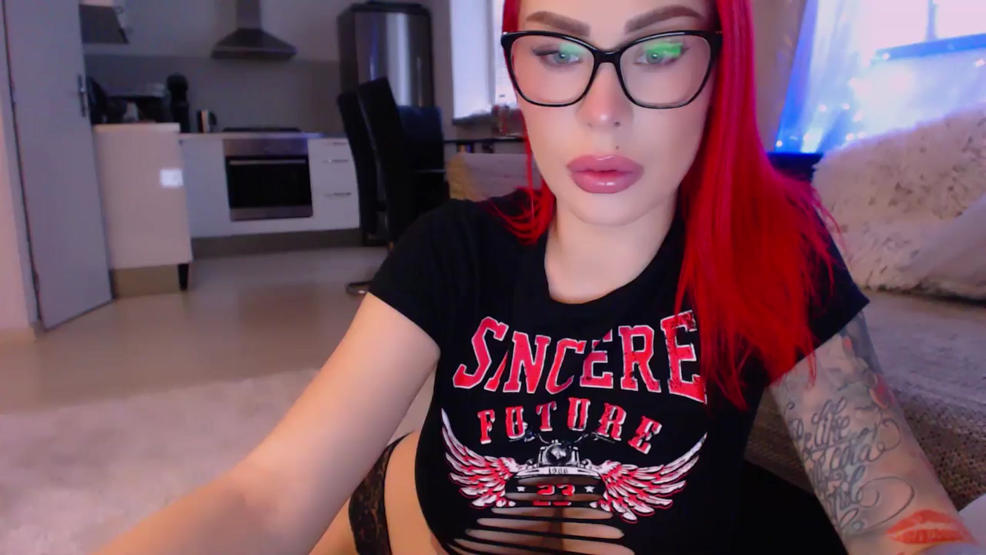 Gallery image thumbnail from YourArielXXX's myfreecams stream on, 04/18/2025, 17:26 image 11 of 20