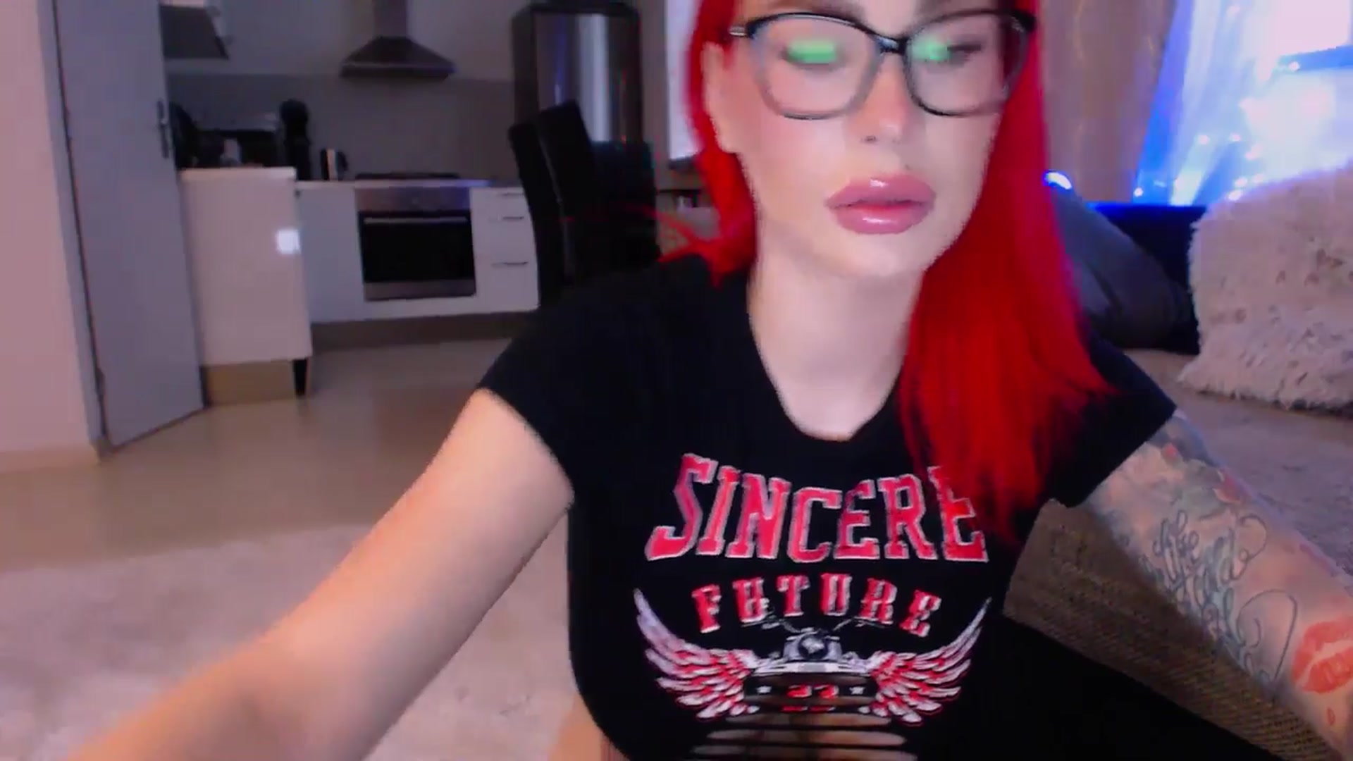 Gallery image thumbnail from YourArielXXX's myfreecams stream on, 04/18/2025, 17:26 image 10 of 20