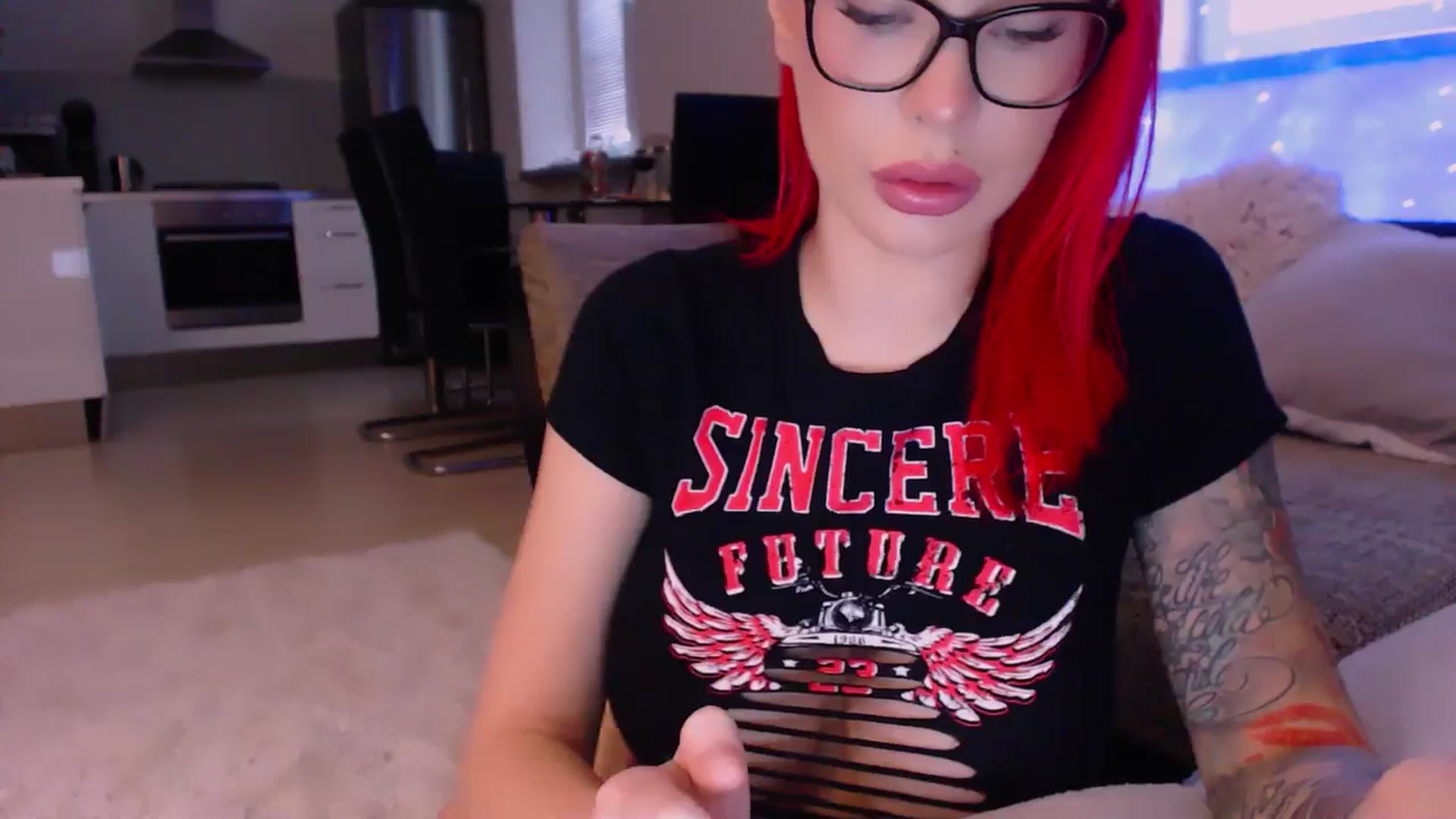 Gallery image thumbnail from YourArielXXX's myfreecams stream on, 04/18/2025, 17:26 image 14 of 20