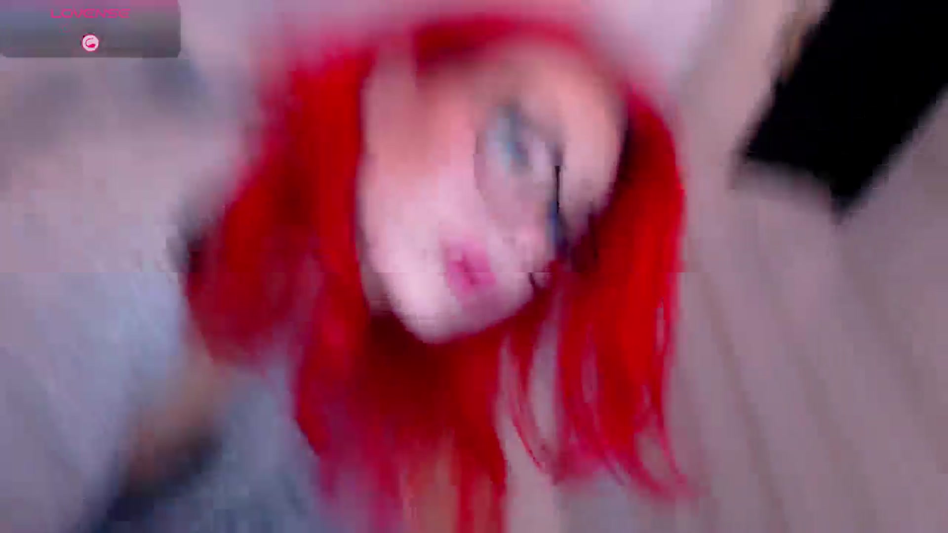 Gallery image thumbnail from YourArielXXX's myfreecams stream on, 05/19/2025, 21:19 image 14 of 20