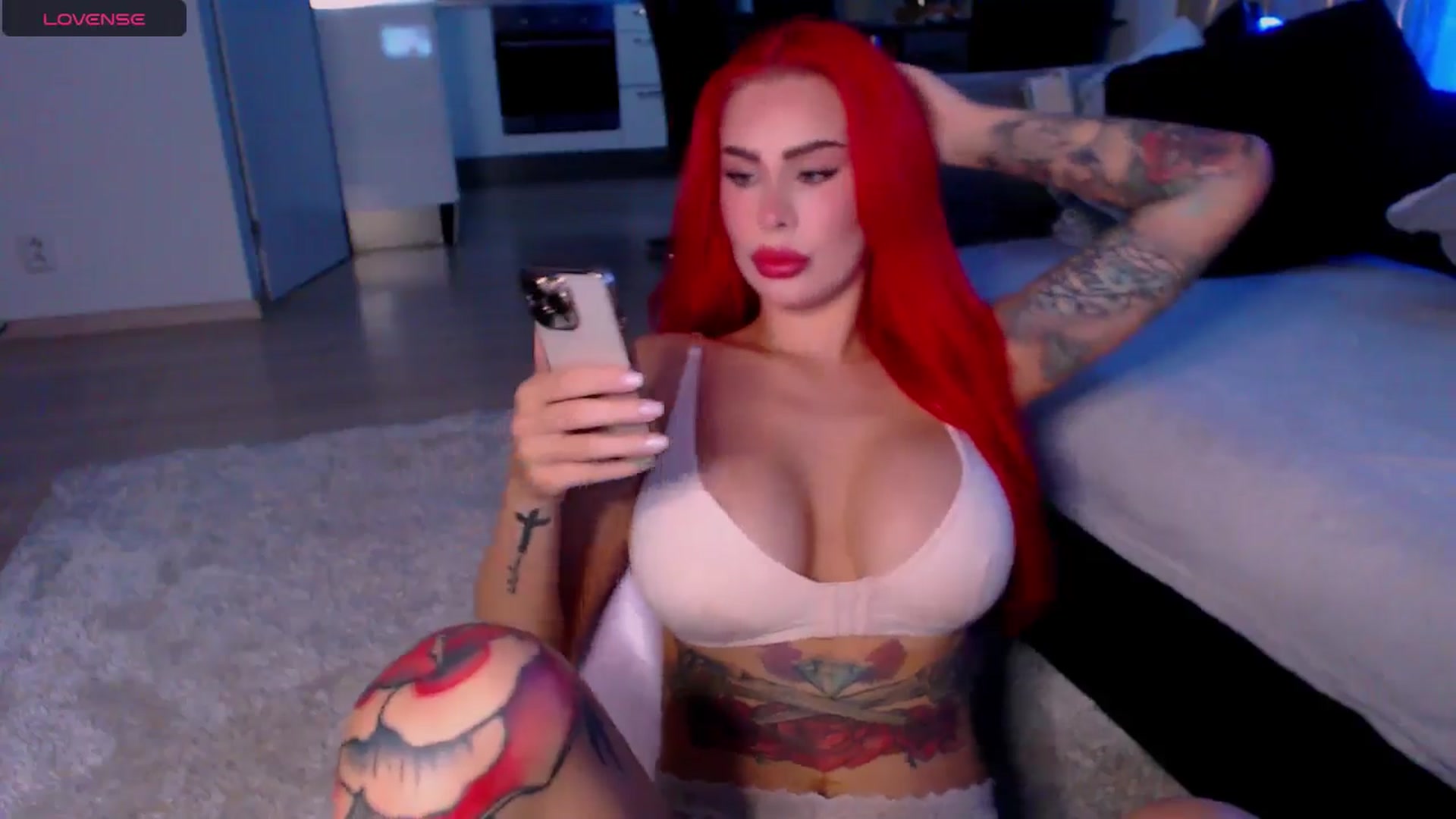 Gallery image thumbnail from YourArielXXX's myfreecams stream on, 09/10/2025, 16:11 image 5 of 20