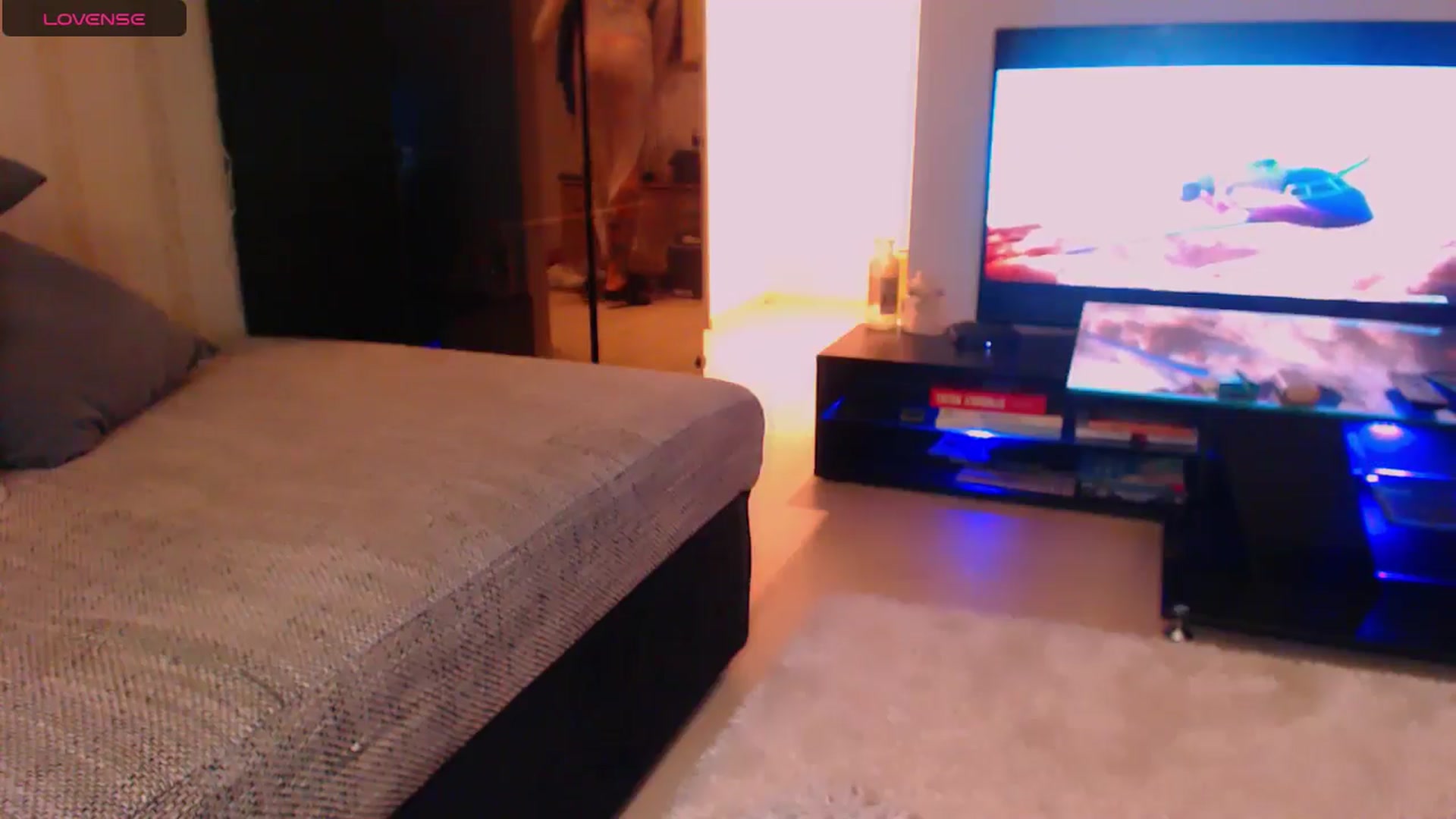 Gallery image thumbnail from YourArielXXX's myfreecams stream on, 10/05/2025, 19:37 image 16 of 20