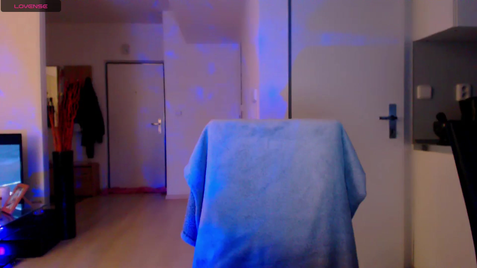 Gallery image thumbnail from YourArielXXX's myfreecams stream on, 10/12/2025, 15:50 image 16 of 20