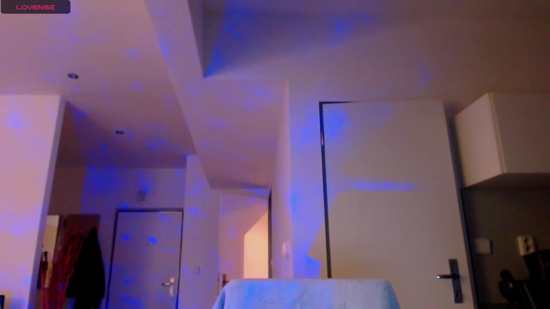 Gallery image thumbnail from YourArielXXX's myfreecams stream on, 10/12/2025, 16:36 image 15 of 20