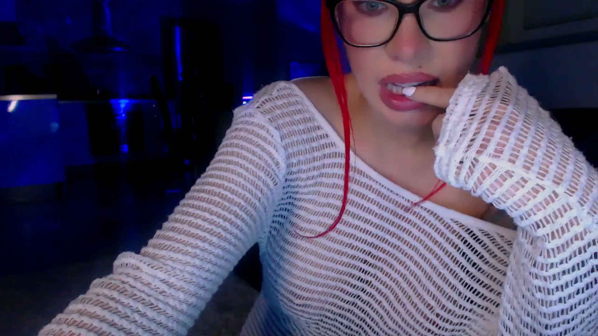 Gallery image thumbnail from YourArielXXX's myfreecams stream on, 11/02/2025, 18:57 image 15 of 20