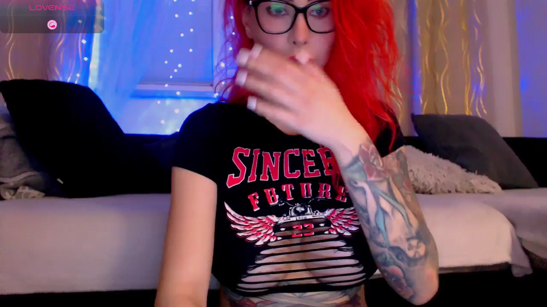 Gallery image thumbnail from YourArielXXX's myfreecams stream on, 12/01/2025, 18:58 image 13 of 20