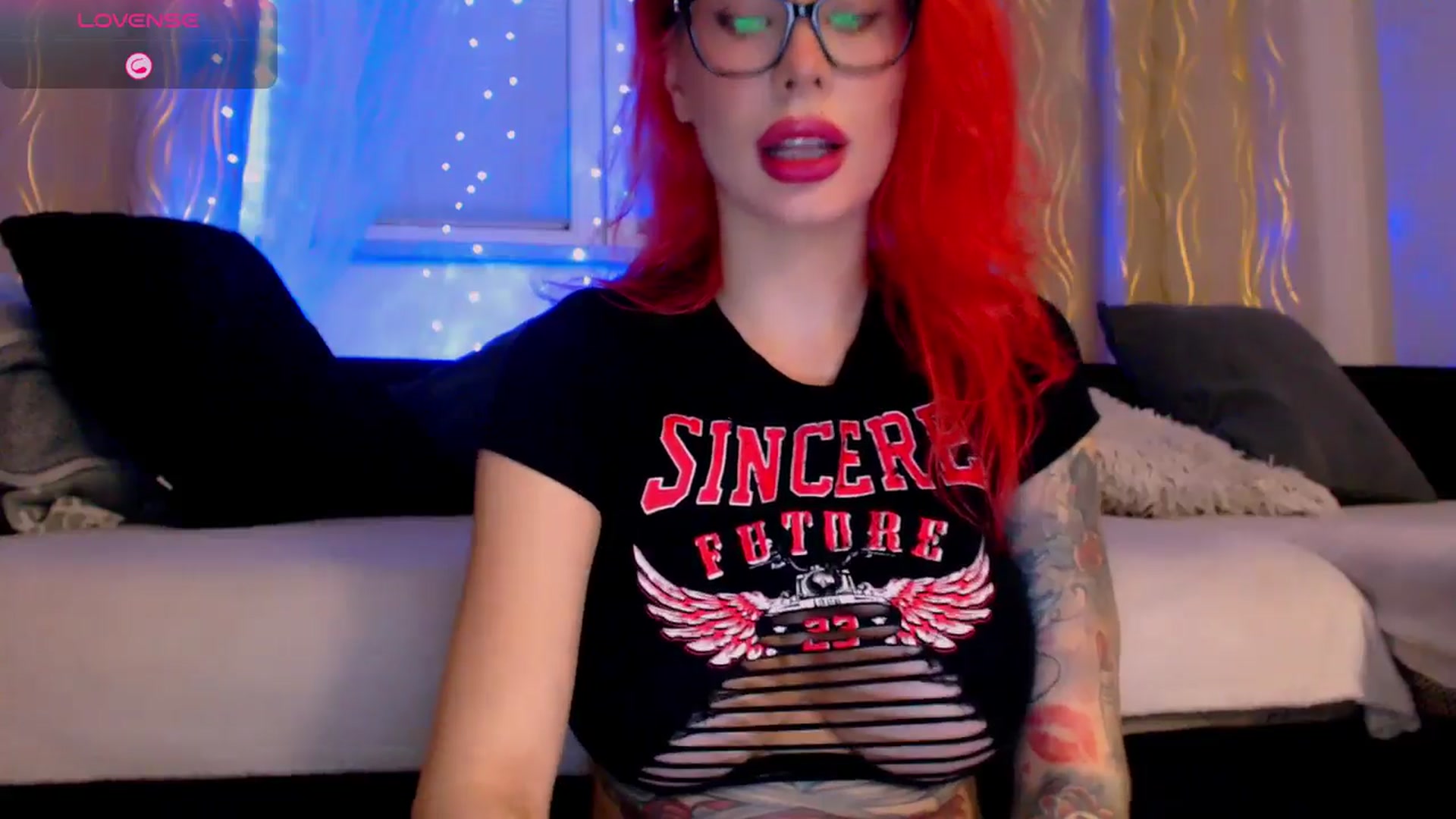 Gallery image thumbnail from YourArielXXX's myfreecams stream on, 12/01/2025, 18:58 image 18 of 20