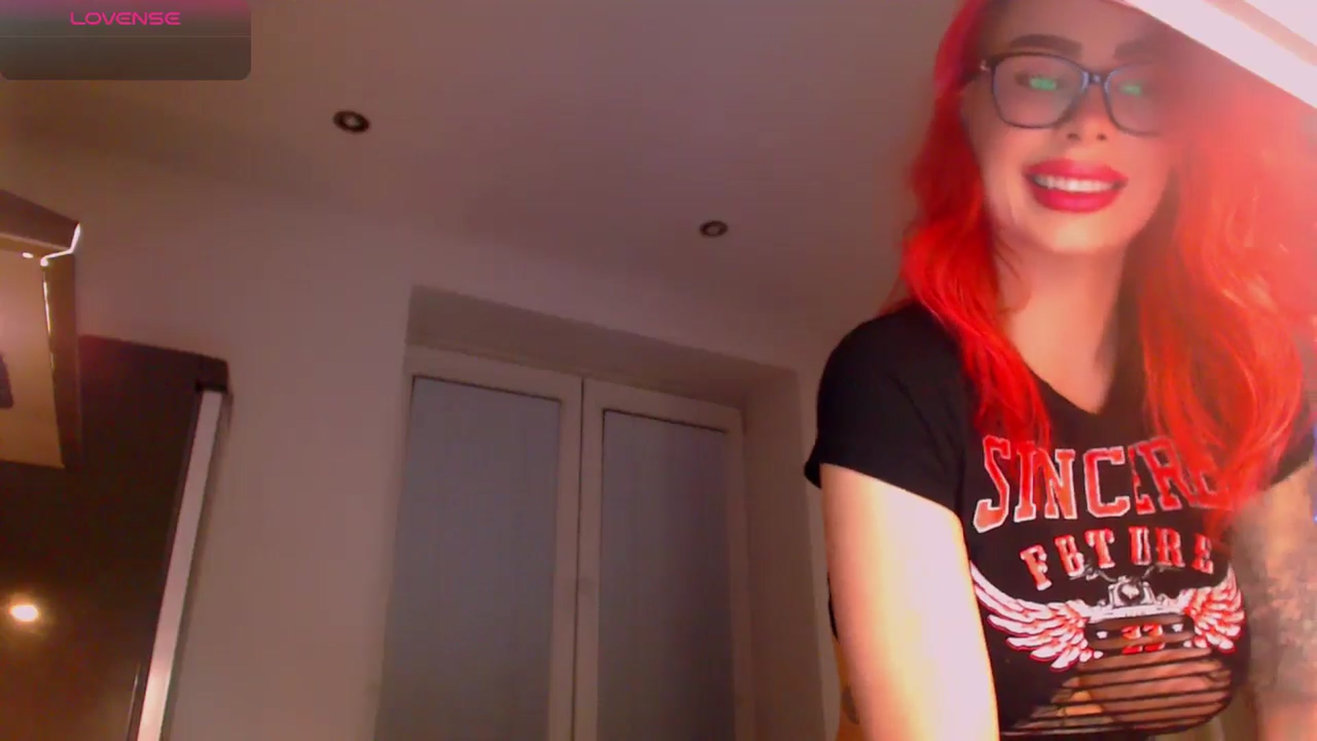 Gallery image thumbnail from YourArielXXX's myfreecams stream on, 12/01/2025, 18:58 image 7 of 20
