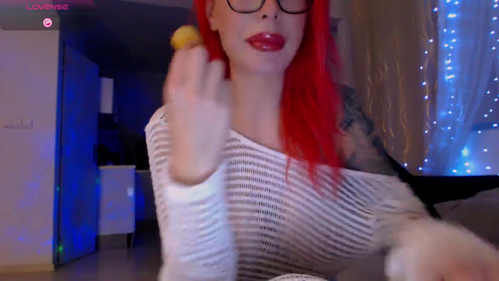 Gallery image thumbnail from YourArielXXX's myfreecams stream on, 12/03/2025, 19:32 image 15 of 20