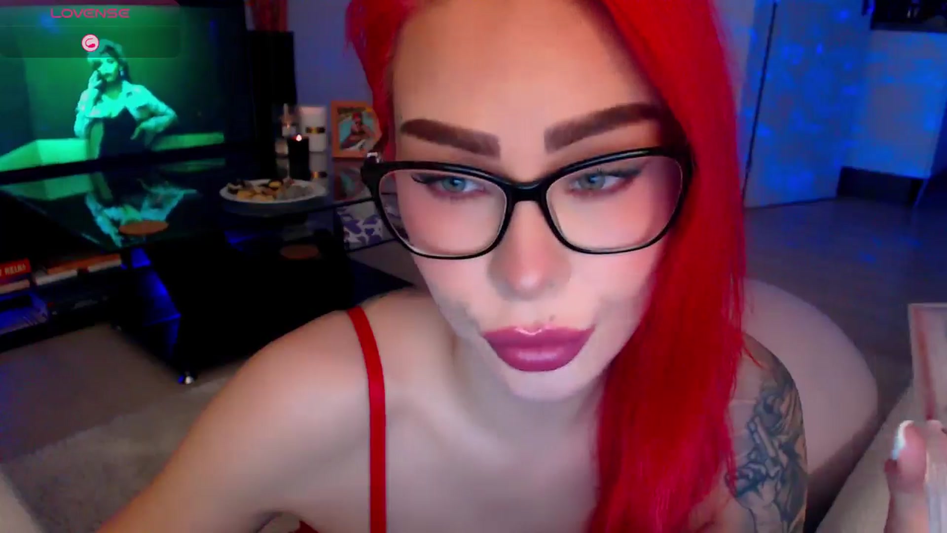 Gallery image thumbnail from YourArielXXX's myfreecams stream on, 12/25/2025, 19:34 image 4 of 20