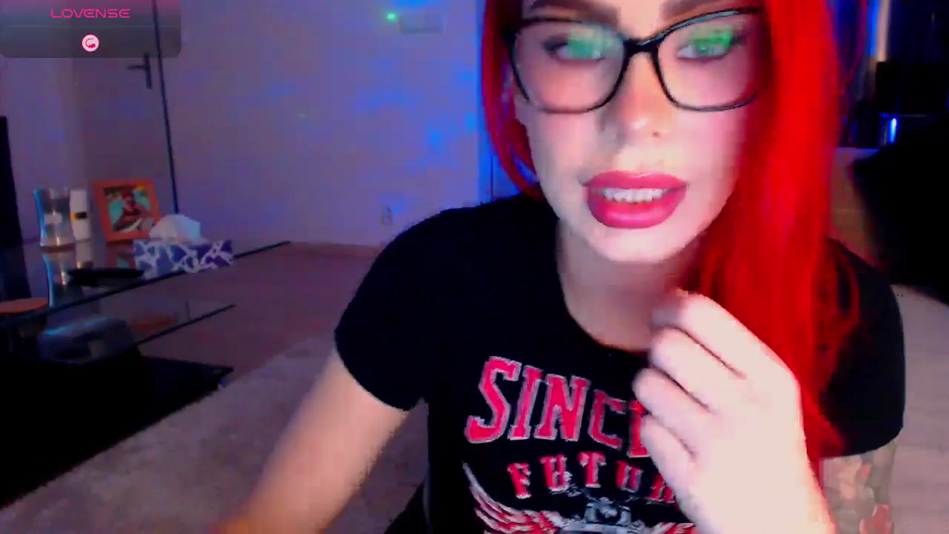 Gallery image thumbnail from YourArielXXX's myfreecams stream on, 01/04/2026, 17:02 image 16 of 20