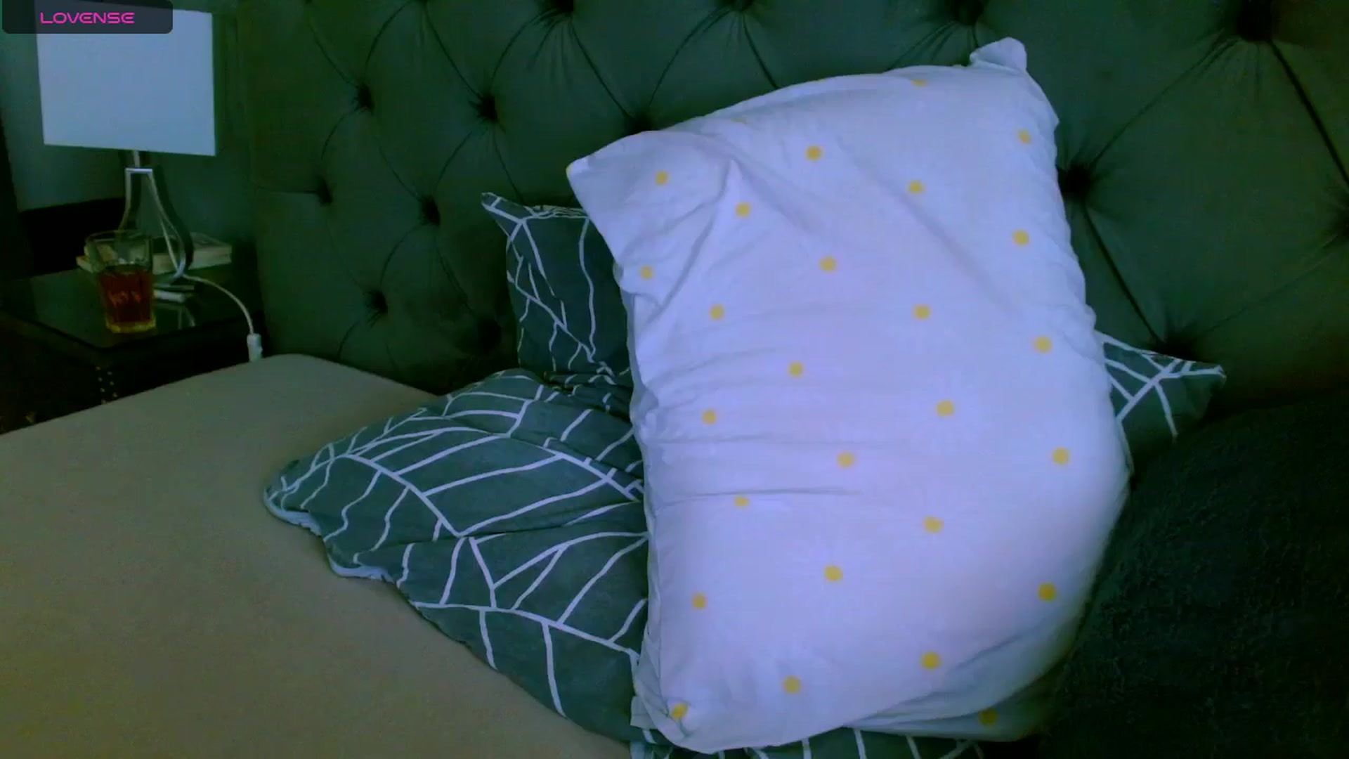 Gallery image thumbnail from YourArielXXX's myfreecams stream on, 05/10/2026, 17:12 image 2 of 20