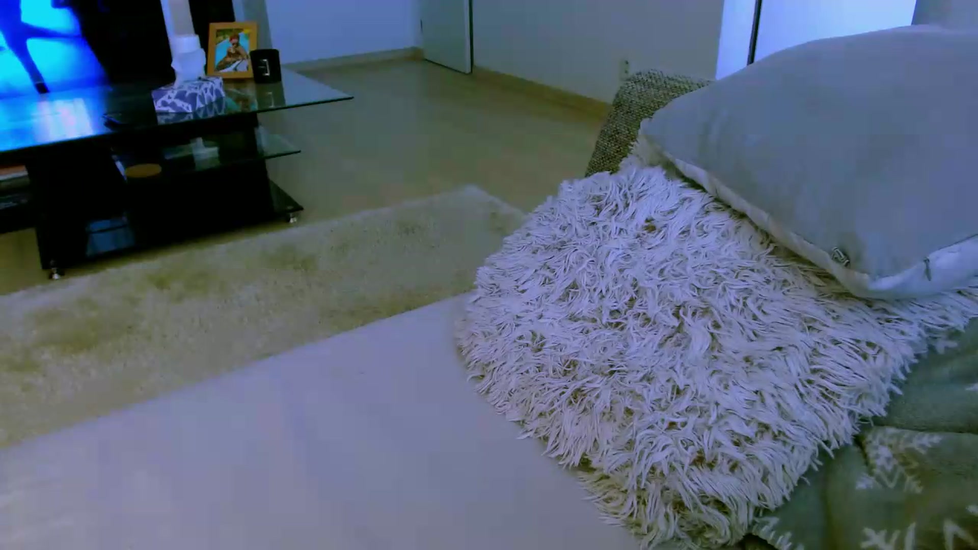 Gallery image thumbnail from YourArielXXX's myfreecams stream on, 05/26/2026, 14:18 image 12 of 20