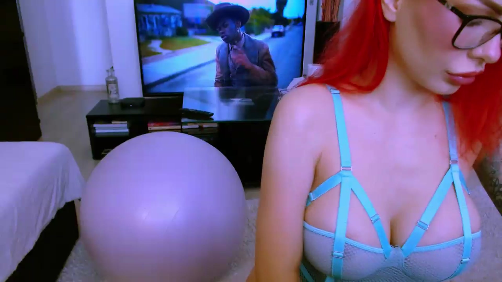 Gallery image thumbnail from YourArielXXX's myfreecams stream on, 06/01/2026, 10:05 image 7 of 20