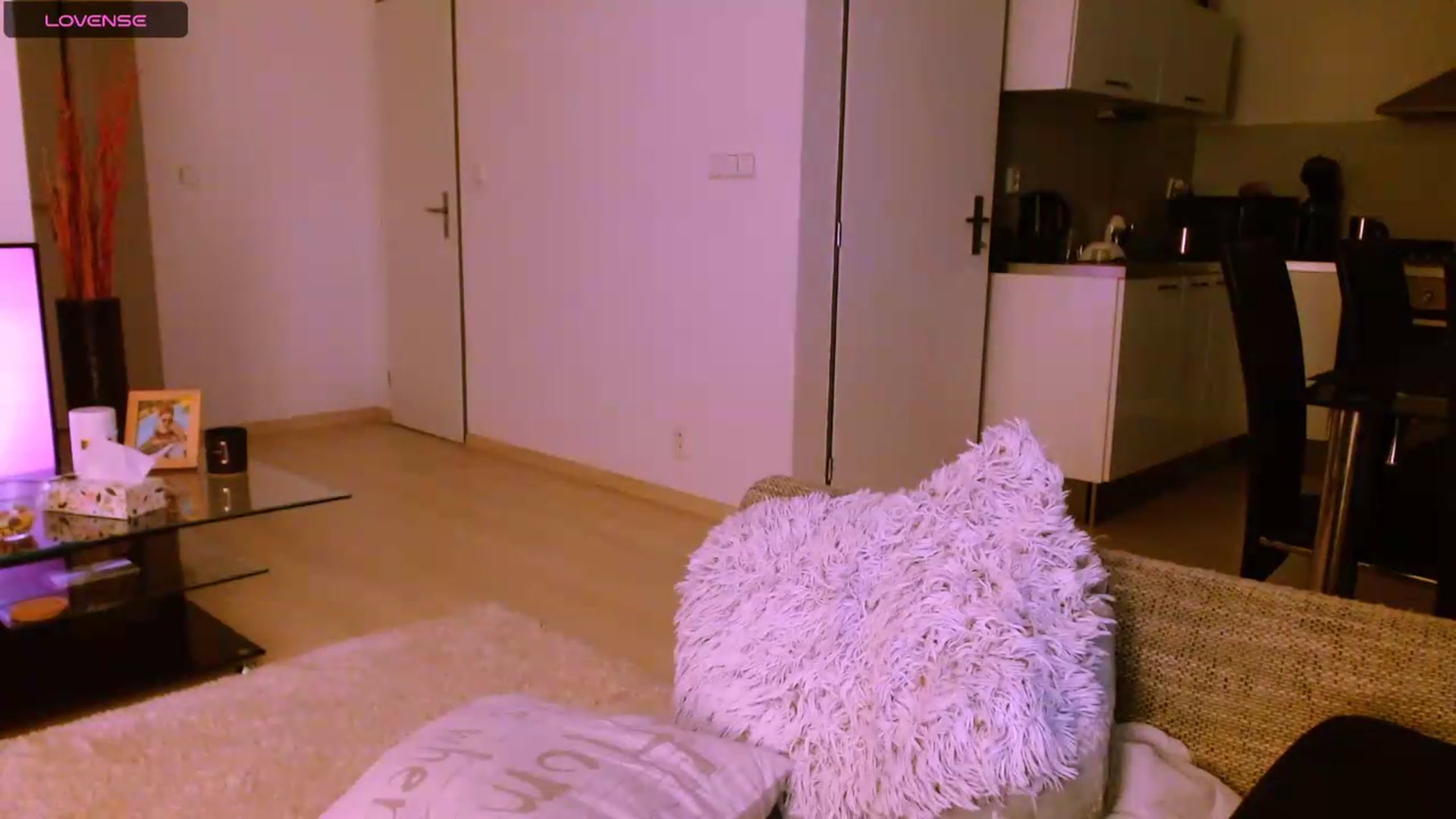 Gallery image thumbnail from YourArielXXX's myfreecams stream on, 07/17/2026, 18:48 image 16 of 20