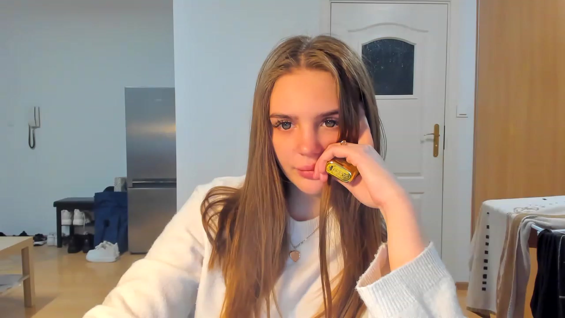 Gallery image thumbnail from YourBabeDoll's myfreecams stream on, 11/20/2022, 23:44 image 6 of 20