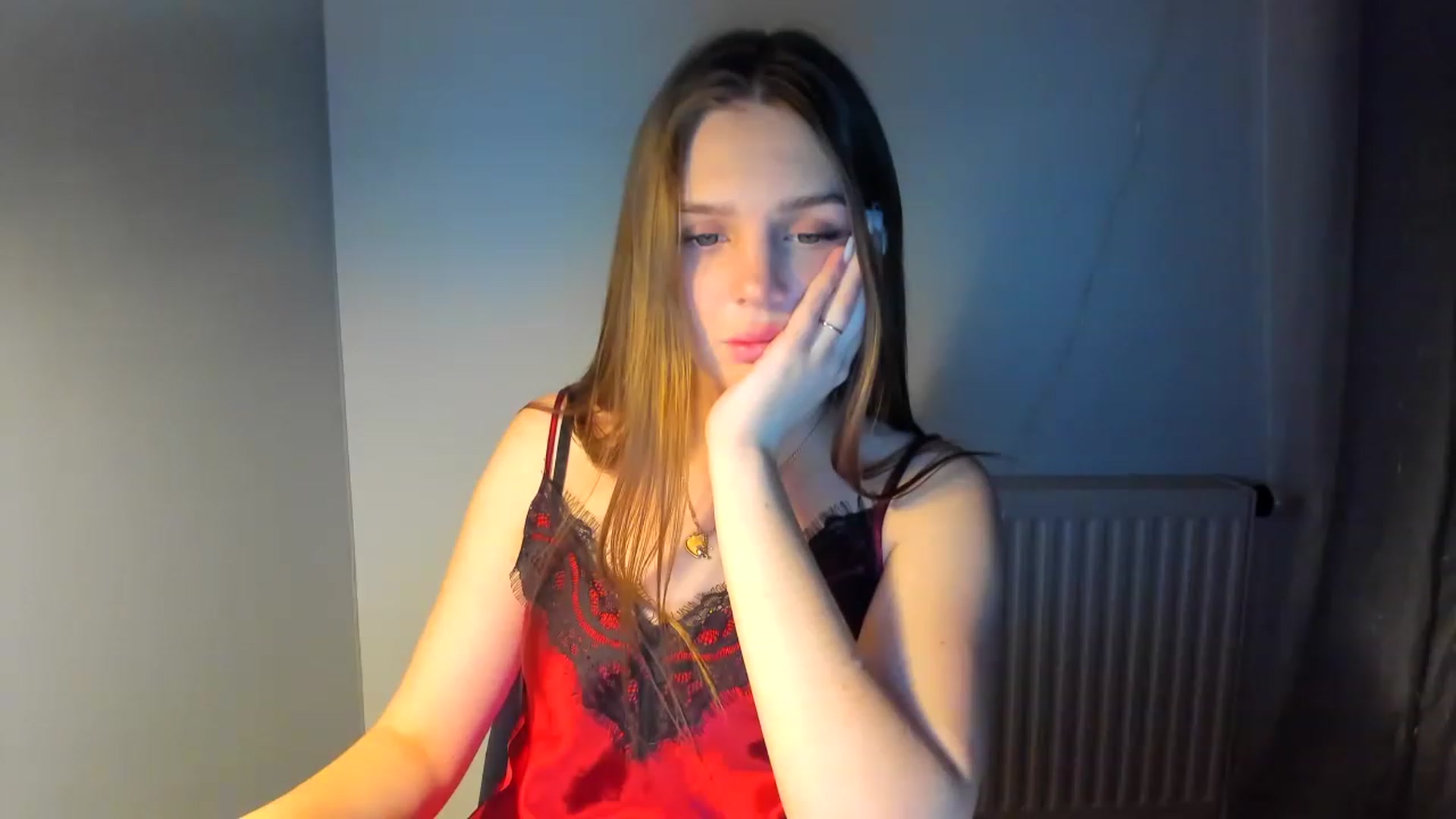 Gallery image thumbnail from YourBabeDoll's myfreecams stream on, 12/25/2022, 01:42 image 7 of 20