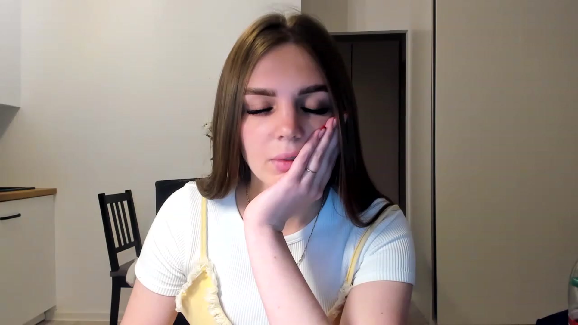 Gallery image thumbnail from YourBabeDoll's myfreecams stream on, 06/04/2023, 21:15 image 20 of 20