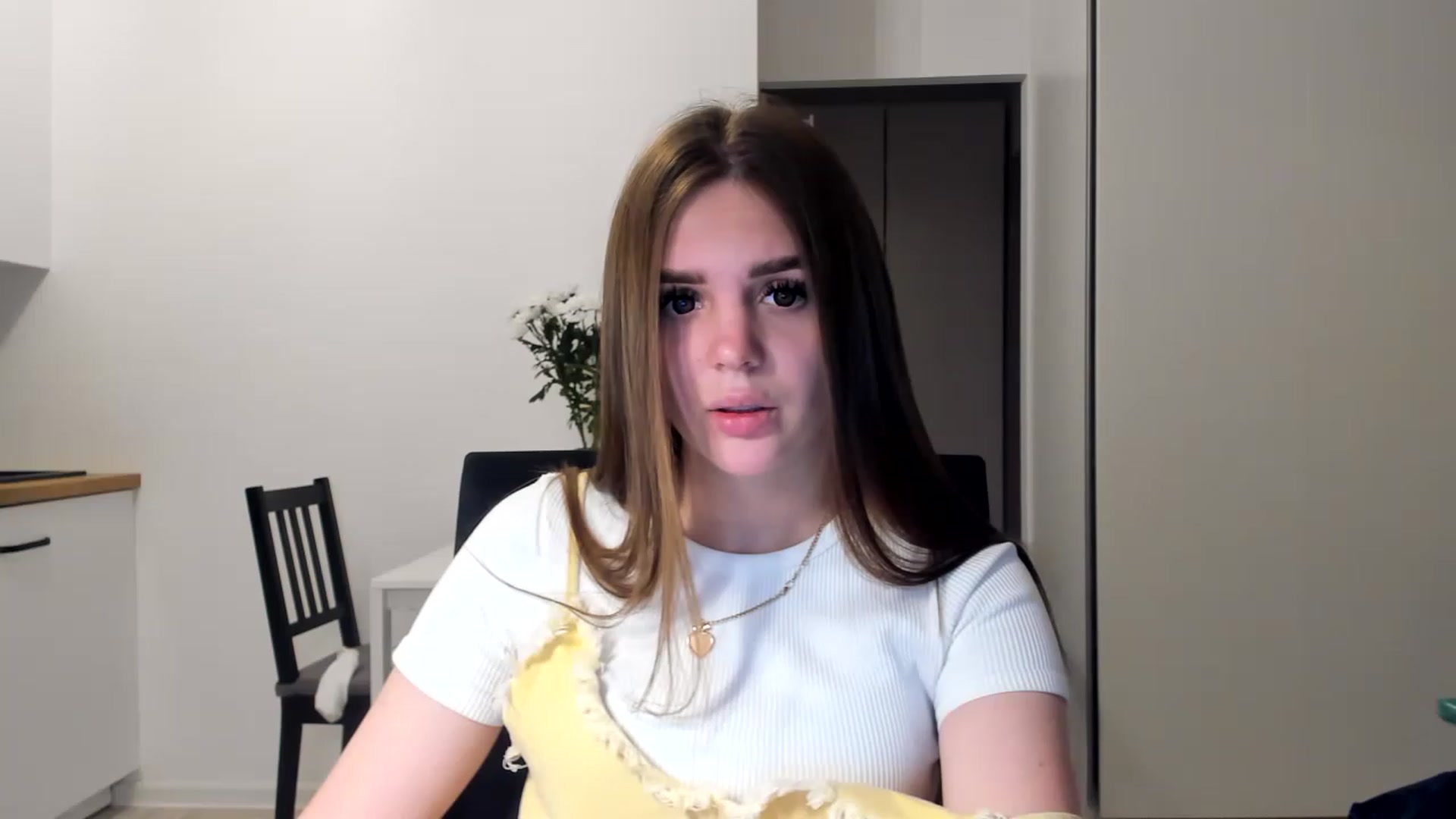 Gallery image thumbnail from YourBabeDoll's myfreecams stream on, 06/04/2023, 21:15 image 10 of 20