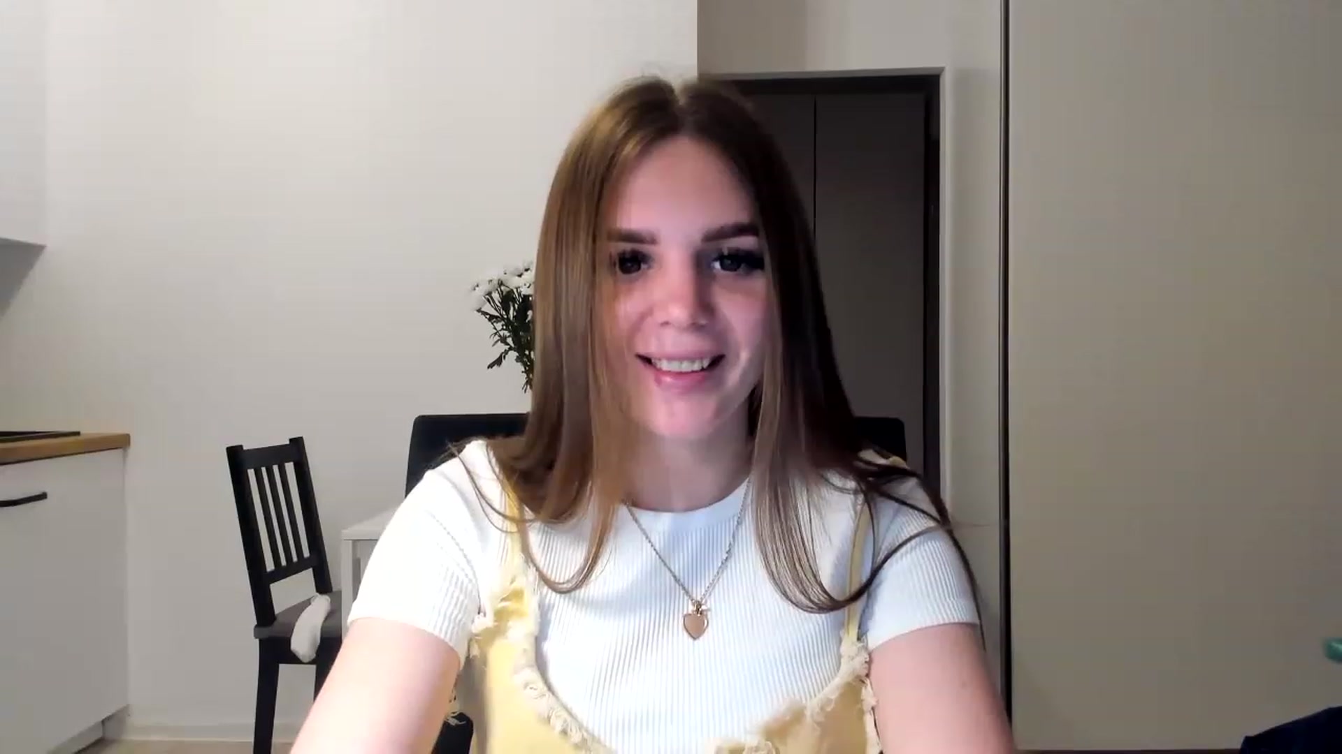 Gallery image thumbnail from YourBabeDoll's myfreecams stream on, 06/04/2023, 21:15 image 9 of 20