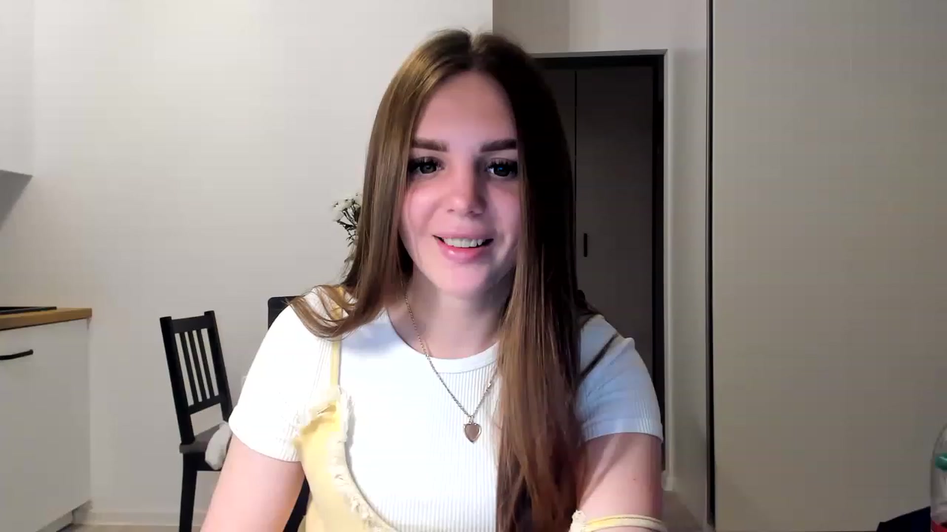 Gallery image thumbnail from YourBabeDoll's myfreecams stream on, 06/04/2023, 21:15 image 14 of 20