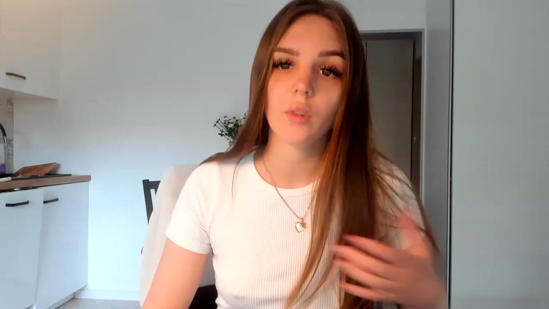 Gallery image thumbnail from YourBabeDoll's myfreecams stream on, 06/09/2023, 16:56 image 1 of 20