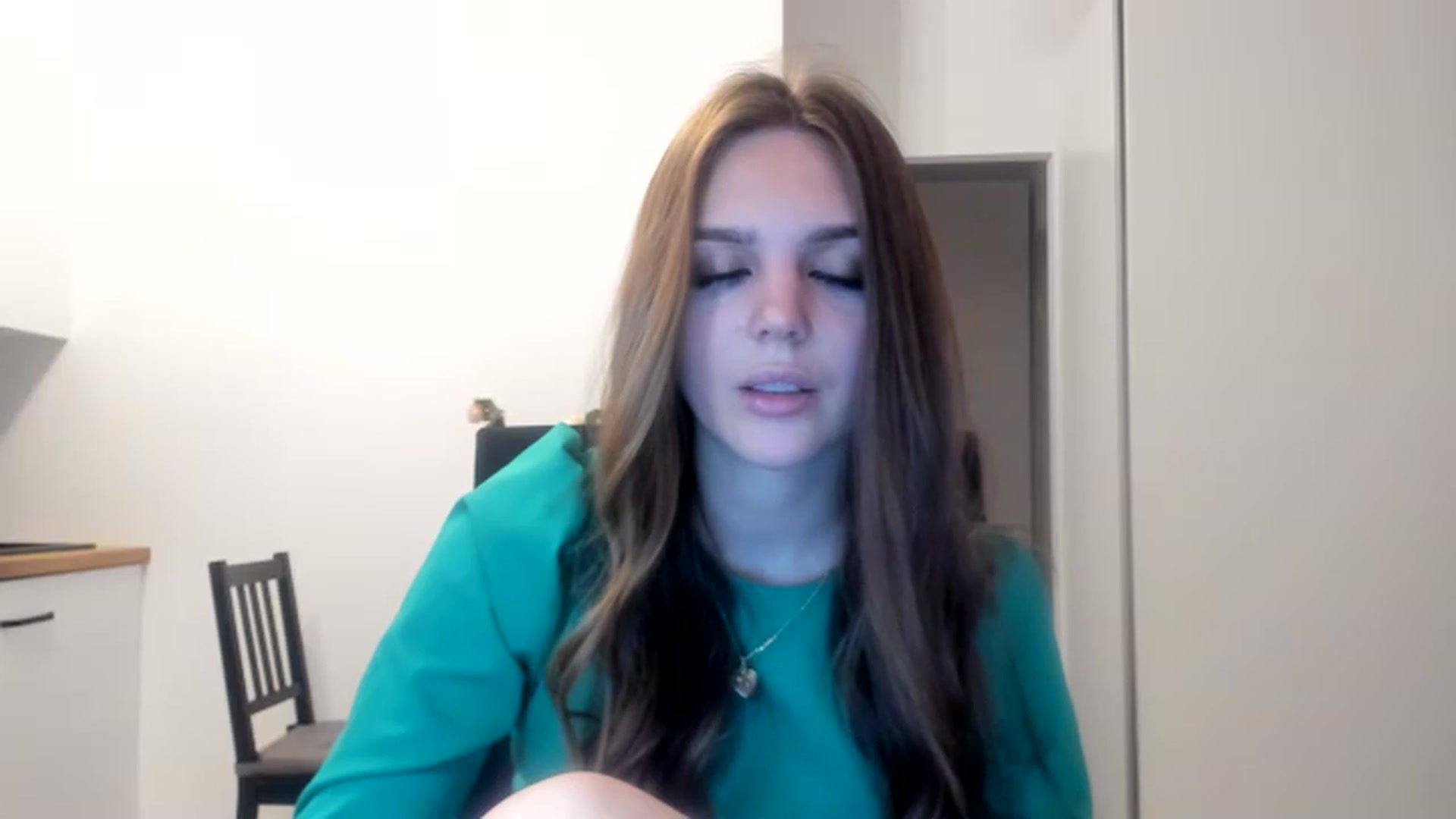 Gallery image thumbnail from YourBabeDoll's myfreecams stream on, 06/19/2023, 23:34 image 9 of 20
