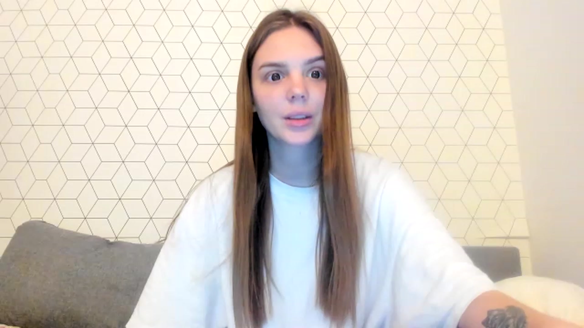 Gallery image thumbnail from YourBabeDoll's myfreecams stream on, 07/03/2023, 18:23 image 2 of 20