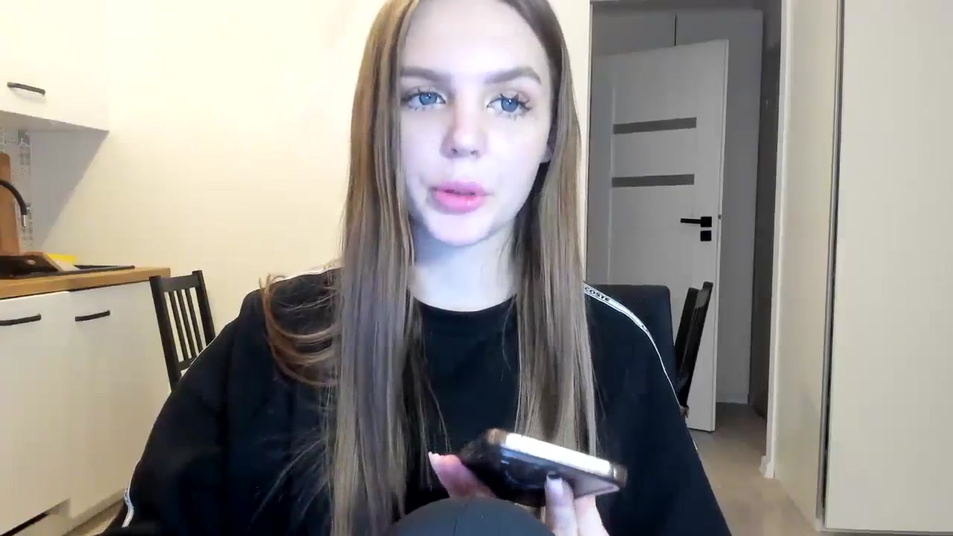 Gallery image thumbnail from YourBabeDoll's myfreecams stream on, 11/24/2023, 24:13 image 13 of 20