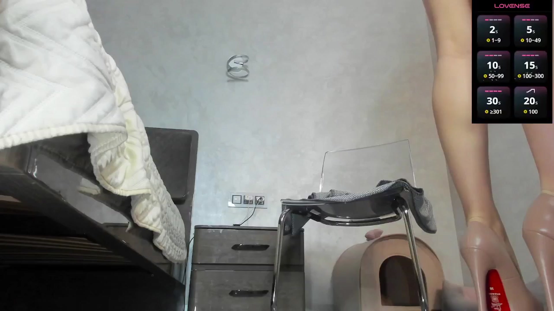 Gallery image thumbnail from YourBestK's myfreecams stream on, 04/15/2026, 17:47 image 11 of 20