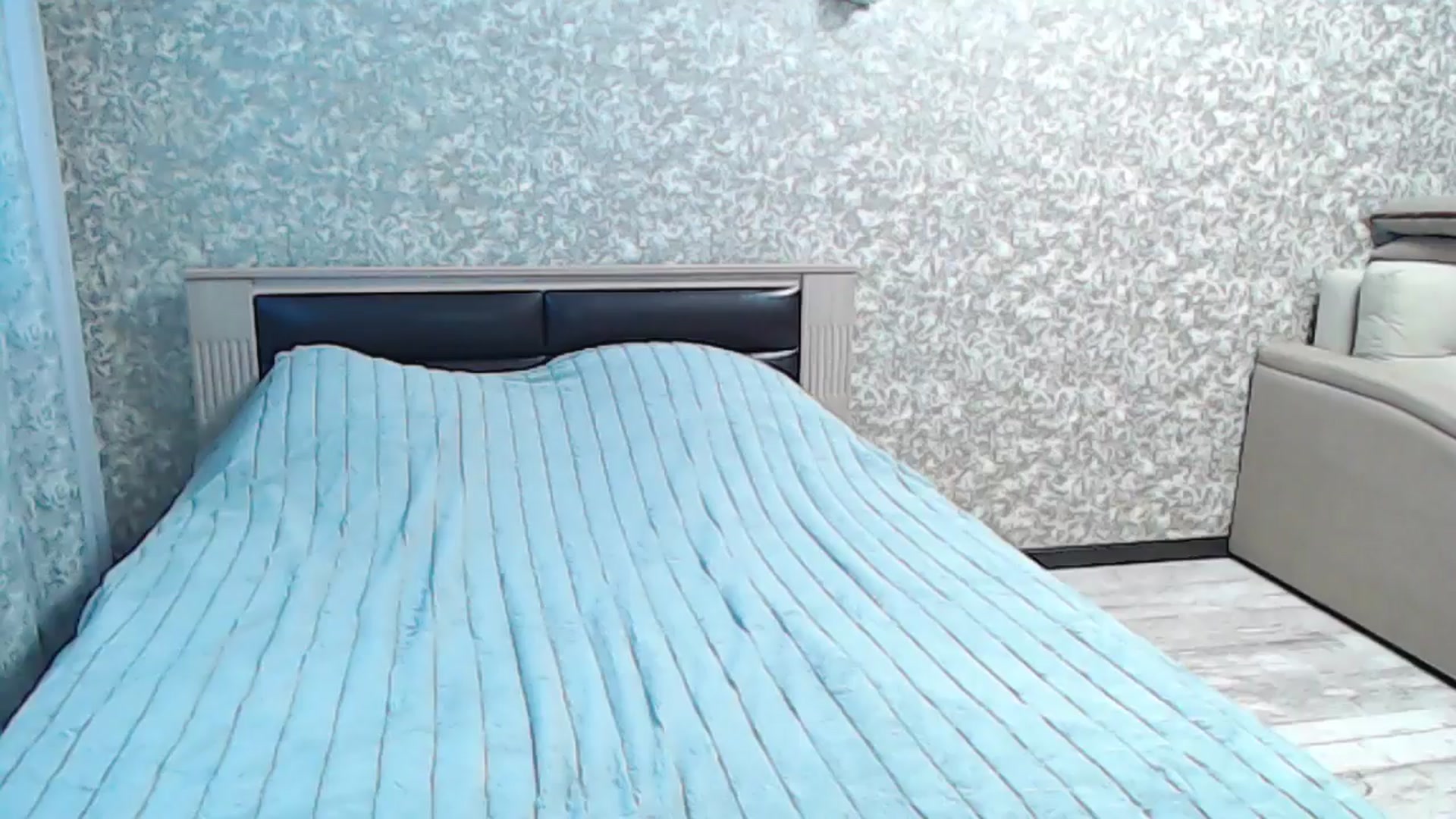 Gallery image thumbnail from YourBunny_'s myfreecams stream on, 09/19/2024, 06:55 image 15 of 20