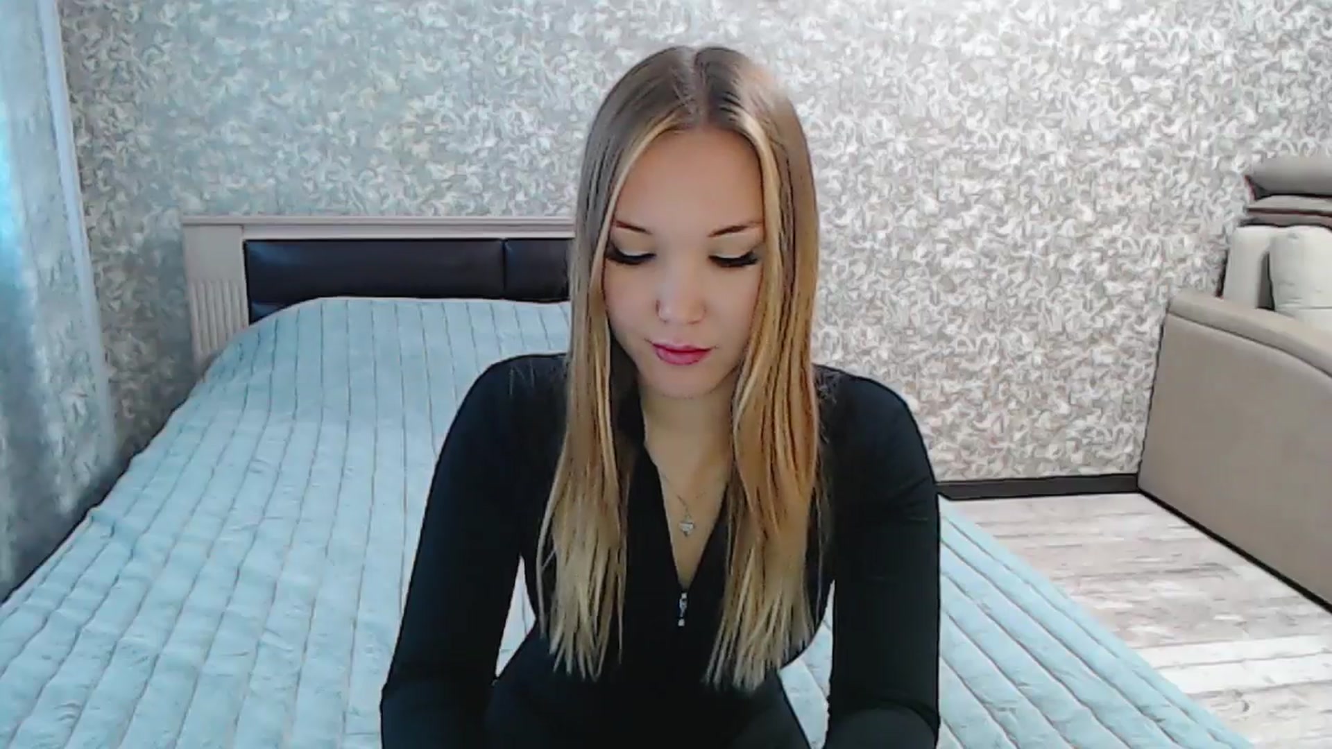 Gallery image thumbnail from YourBunny_'s myfreecams stream on, 10/09/2024, 07:49 image 5 of 20