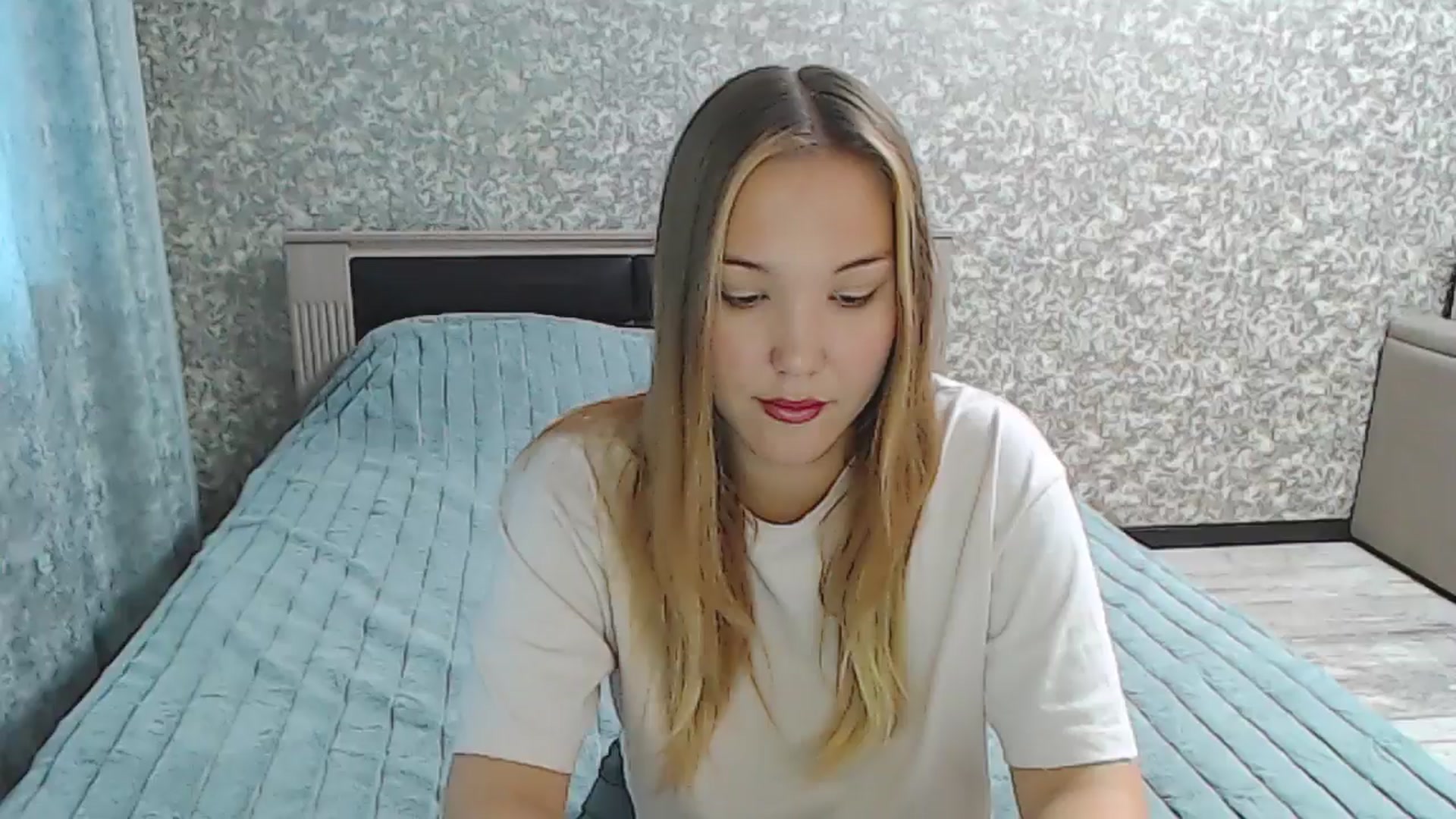 Gallery image thumbnail from YourBunny_'s myfreecams stream on, 10/23/2024, 06:10 image 1 of 20