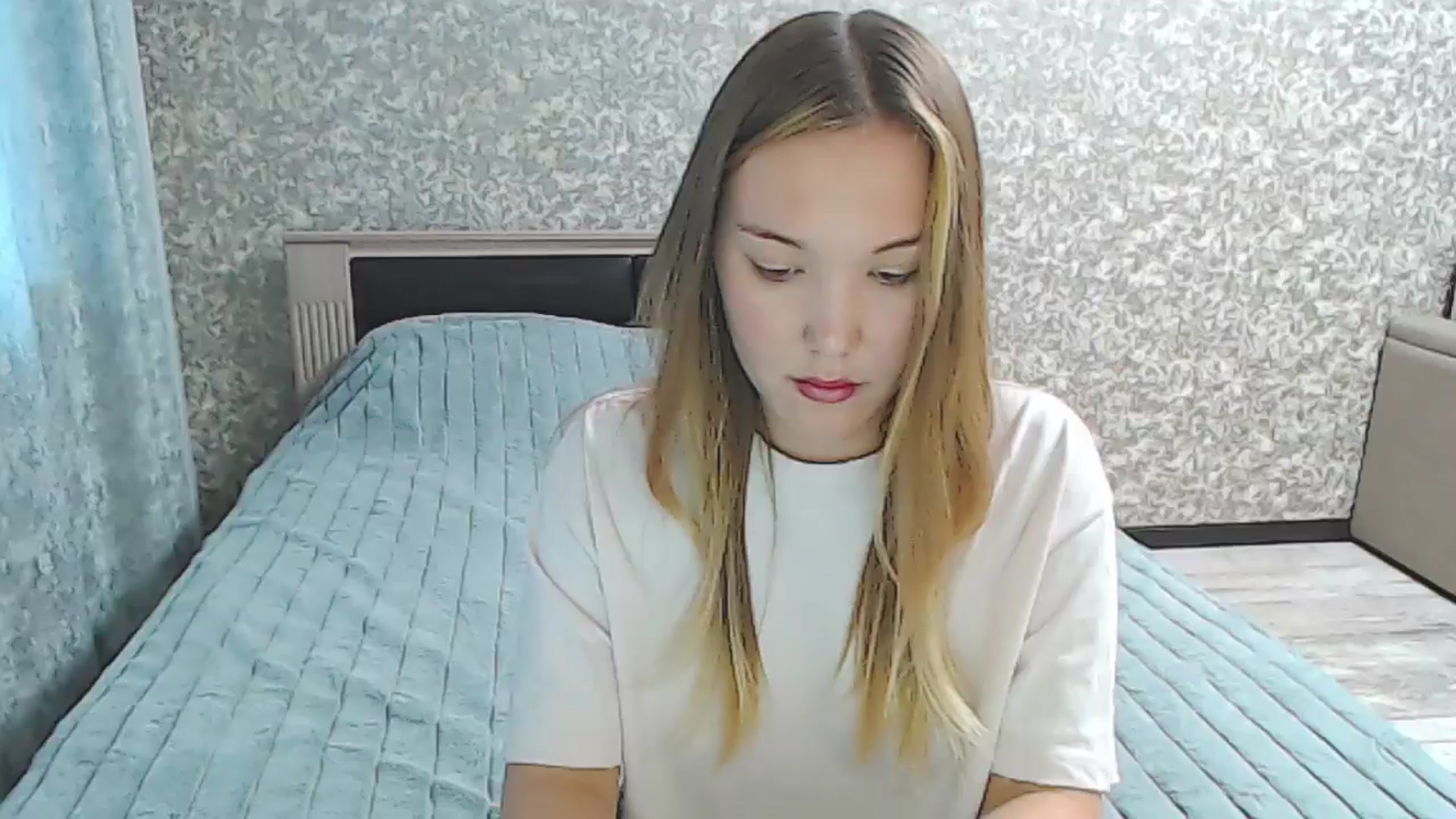 Gallery image thumbnail from YourBunny_'s myfreecams stream on, 10/23/2024, 06:28 image 19 of 20