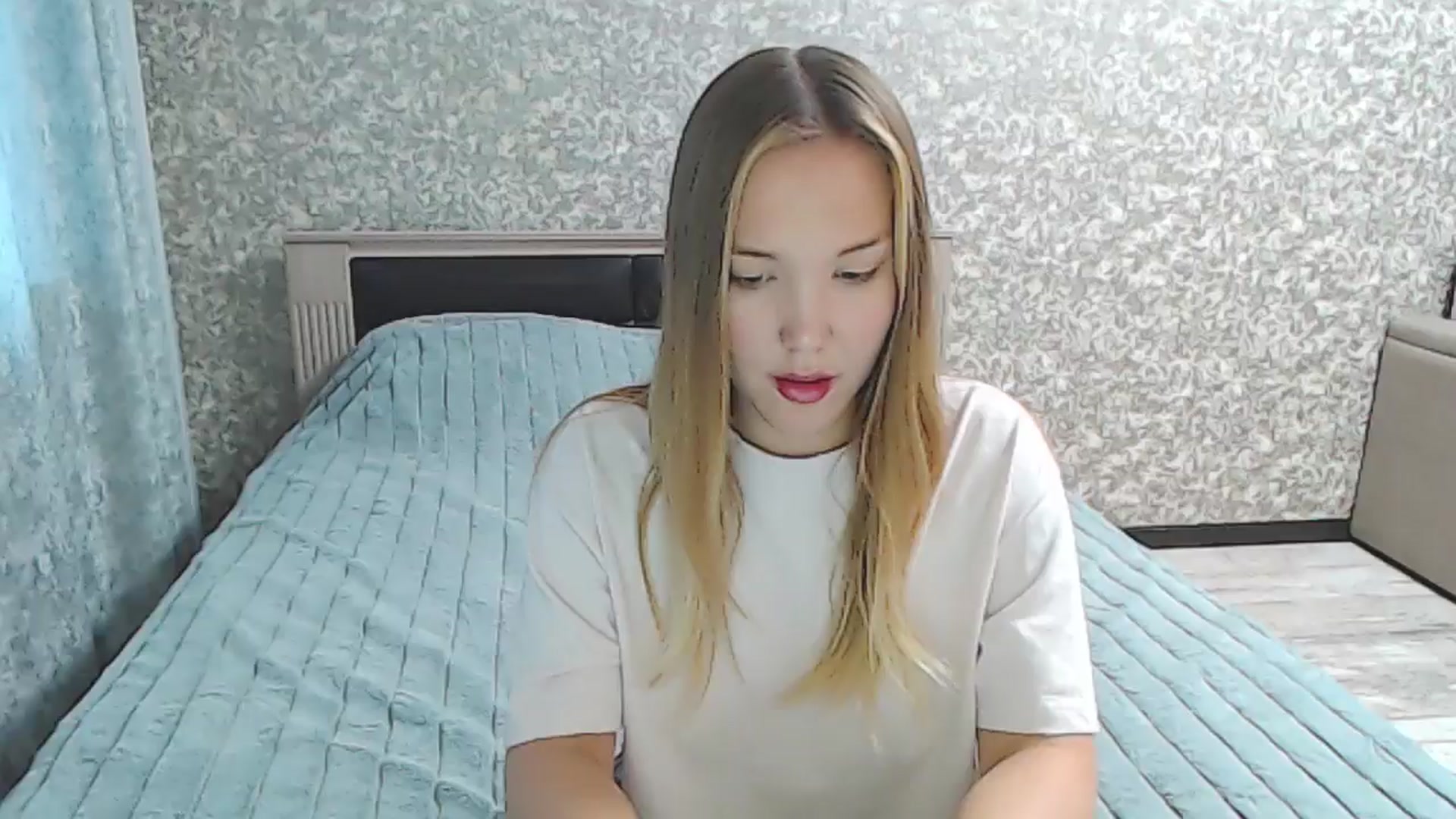 Gallery image thumbnail from YourBunny_'s myfreecams stream on, 10/23/2024, 06:28 image 8 of 20