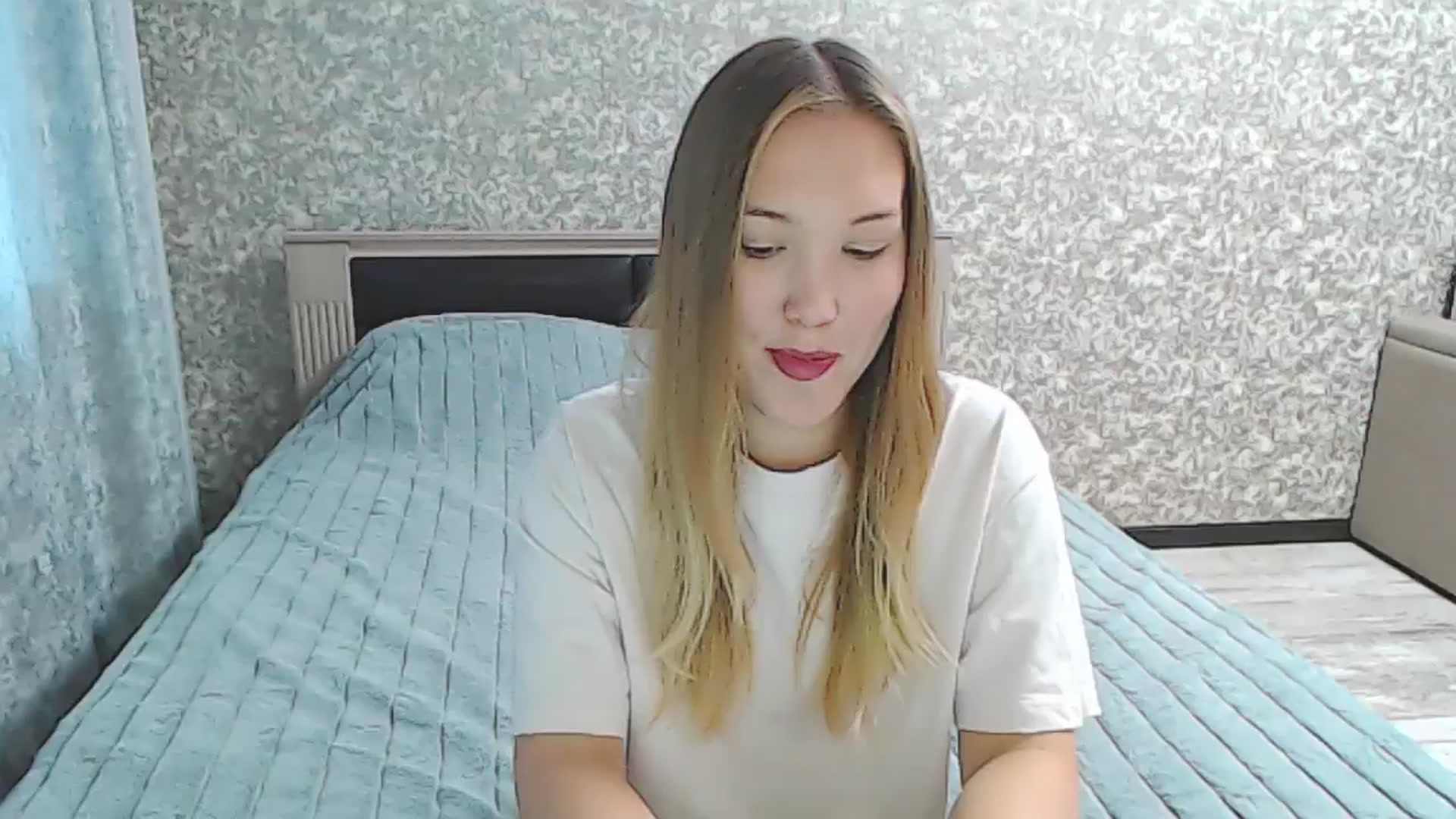 Gallery image thumbnail from YourBunny_'s myfreecams stream on, 10/23/2024, 06:28 image 1 of 20