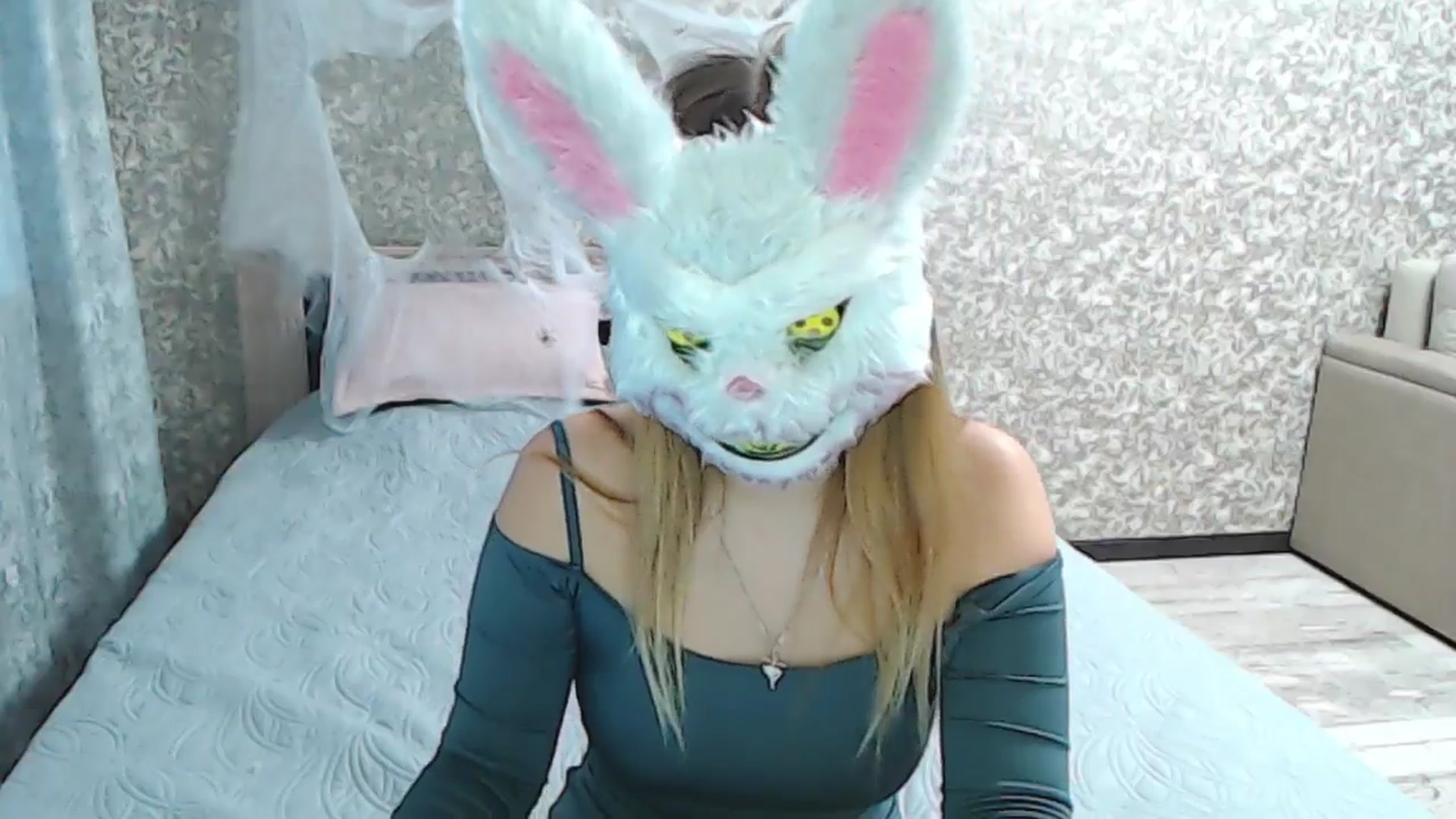 Gallery image thumbnail from YourBunny_'s myfreecams stream on, 10/31/2024, 05:49 image 12 of 20