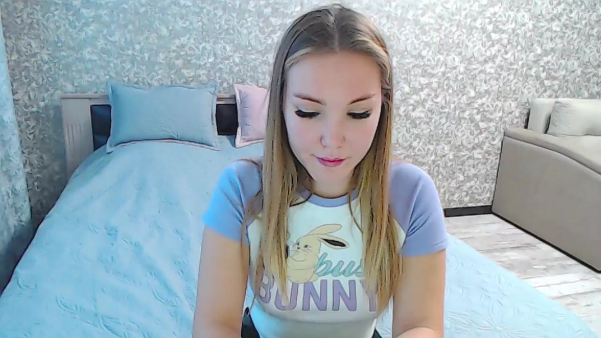 Gallery image thumbnail from YourBunny_'s myfreecams stream on, 11/04/2024, 06:37 image 3 of 20