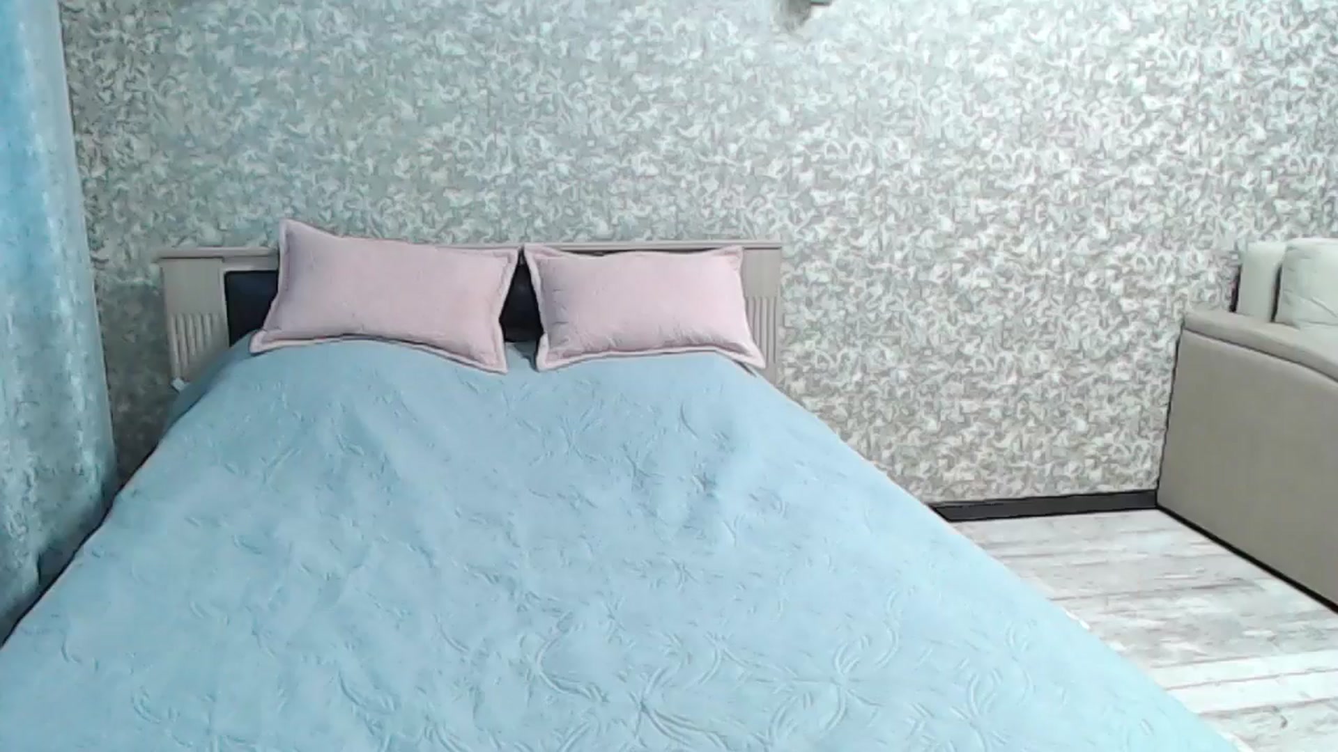 Gallery image thumbnail from YourBunny_'s myfreecams stream on, 11/14/2024, 07:00 image 18 of 20