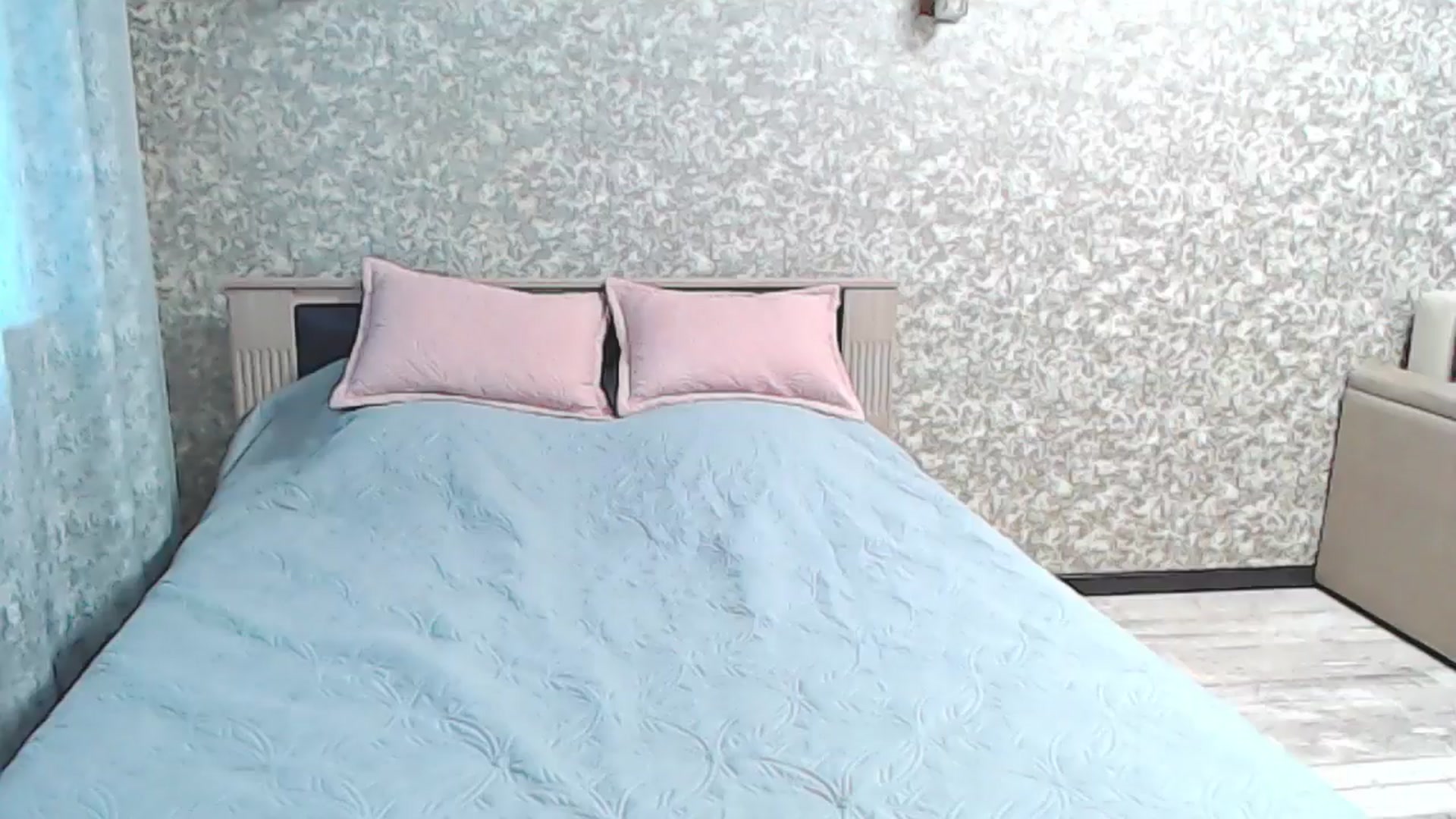 Gallery image thumbnail from YourBunny_'s myfreecams stream on, 12/12/2024, 09:29 image 17 of 20