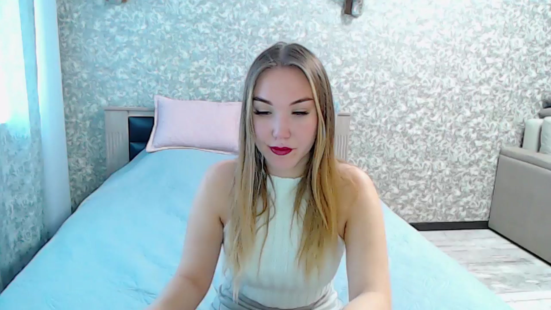 Gallery image thumbnail from YourBunny_'s myfreecams stream on, 02/06/2025, 07:35 image 14 of 20