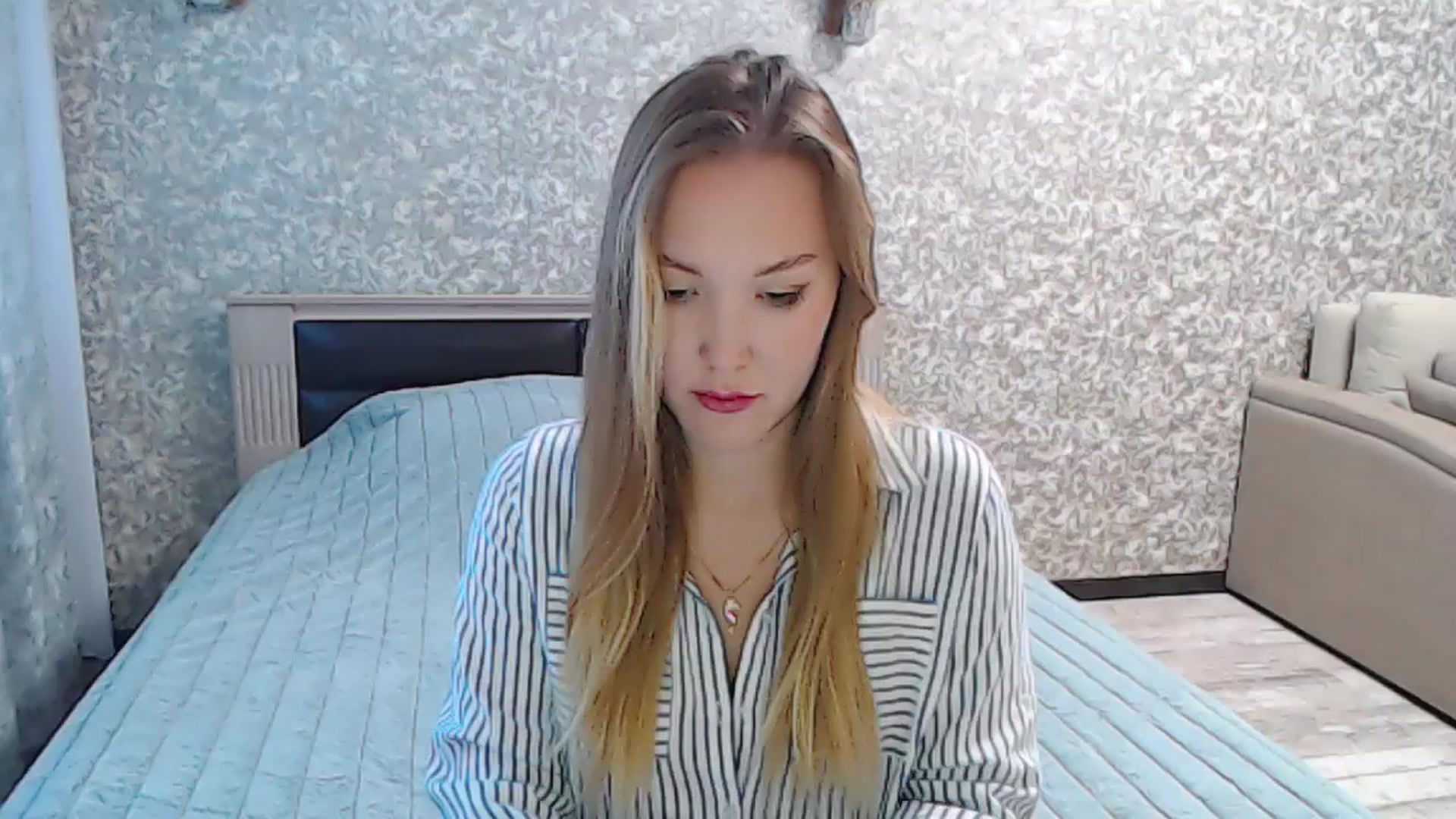 Gallery image thumbnail from YourBunny_'s myfreecams stream on, 03/21/2025, 06:42 image 18 of 20