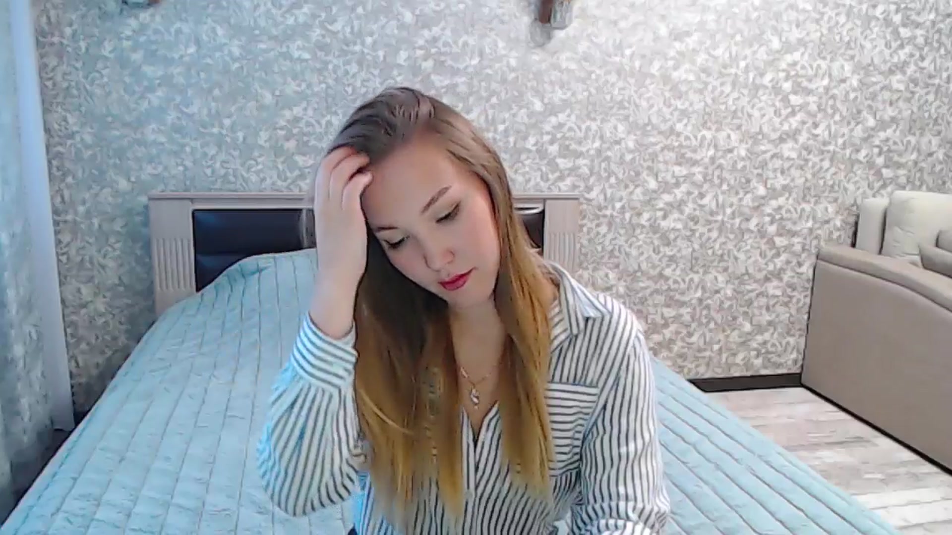 Gallery image thumbnail from YourBunny_'s myfreecams stream on, 03/21/2025, 07:38 image 9 of 20