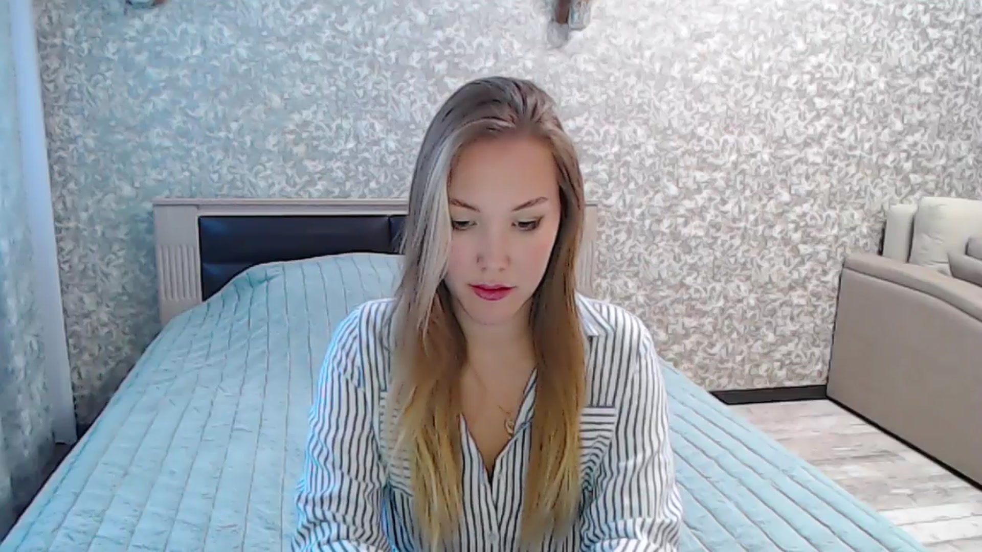 Gallery image thumbnail from YourBunny_'s myfreecams stream on, 03/21/2025, 07:38 image 20 of 20